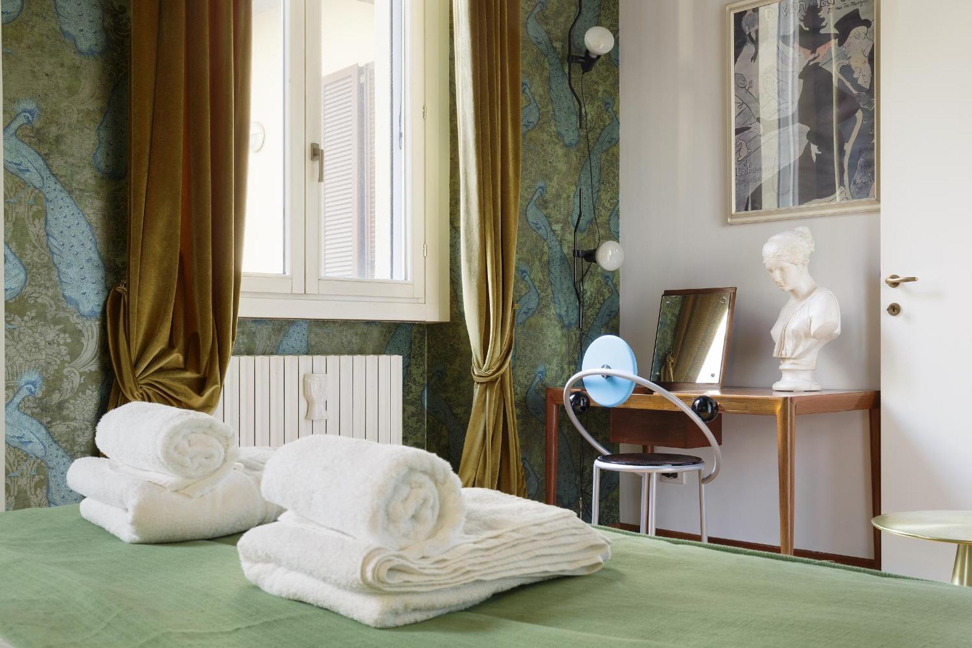 Classy - Porta Venezia, Duomo, Montenapoleone Apartment