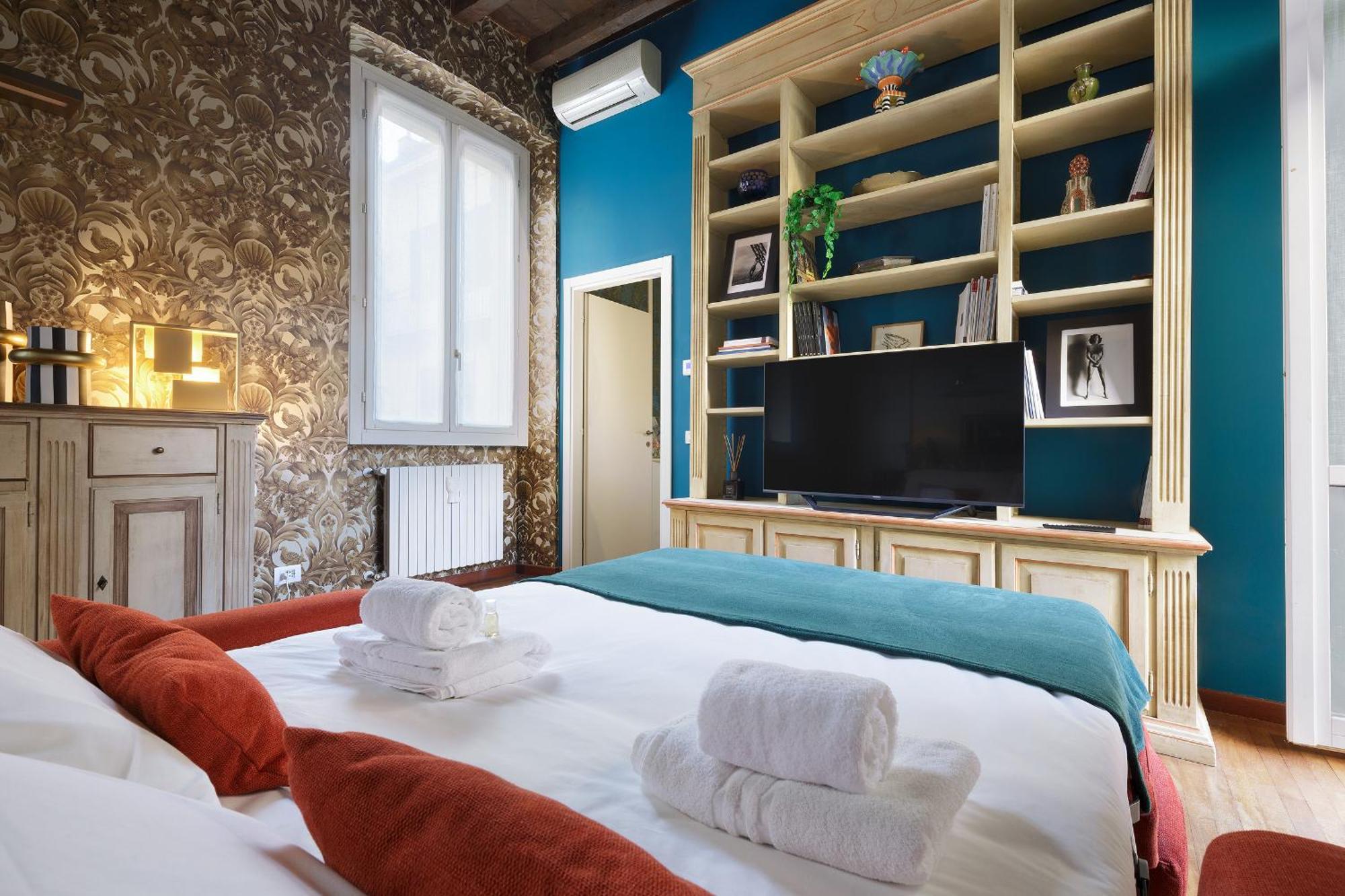Apartment Classy - Porta Venezia, Duomo, Montenapoleone *