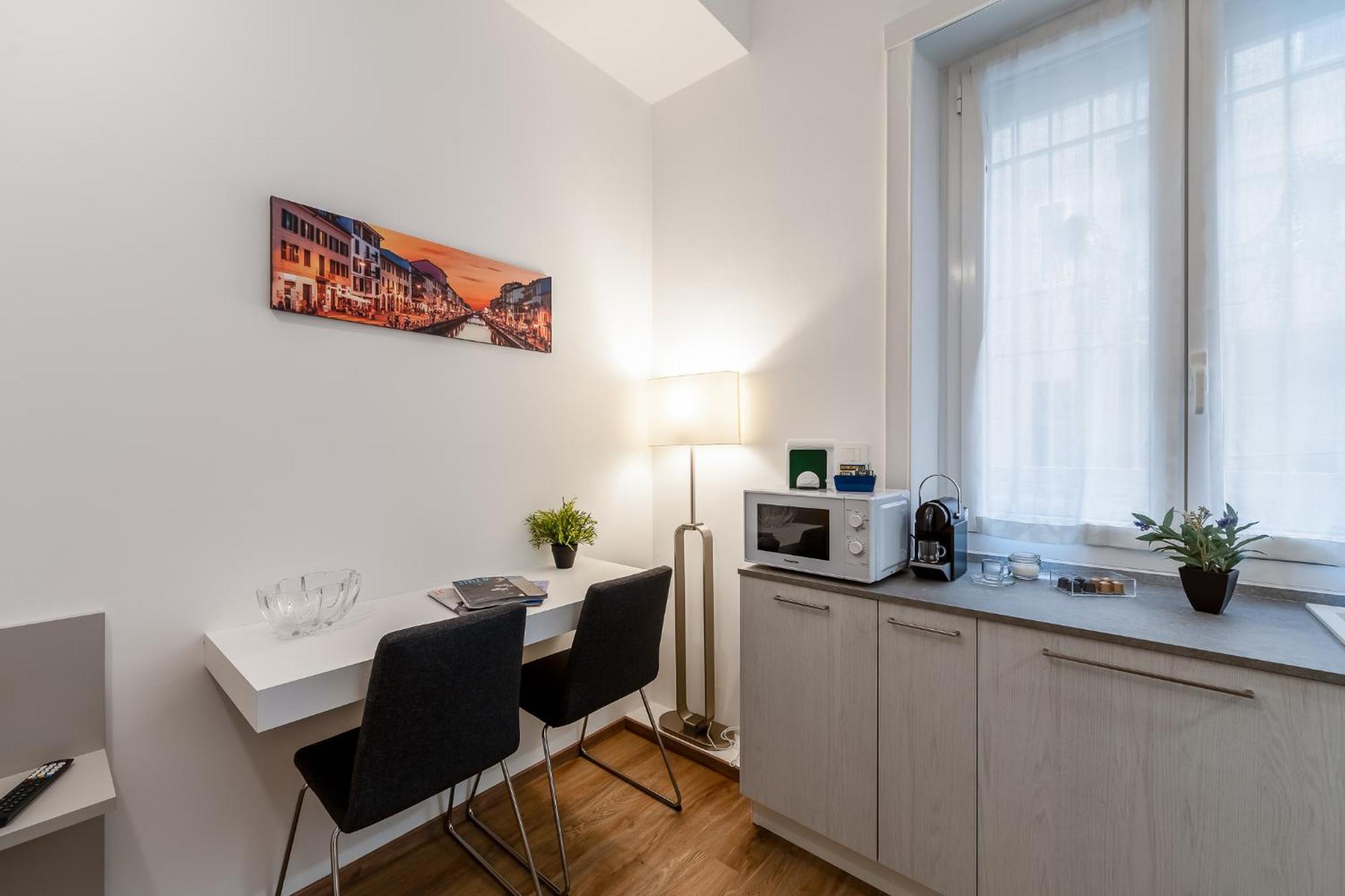 Apartment Comfy Historic Centre Milan