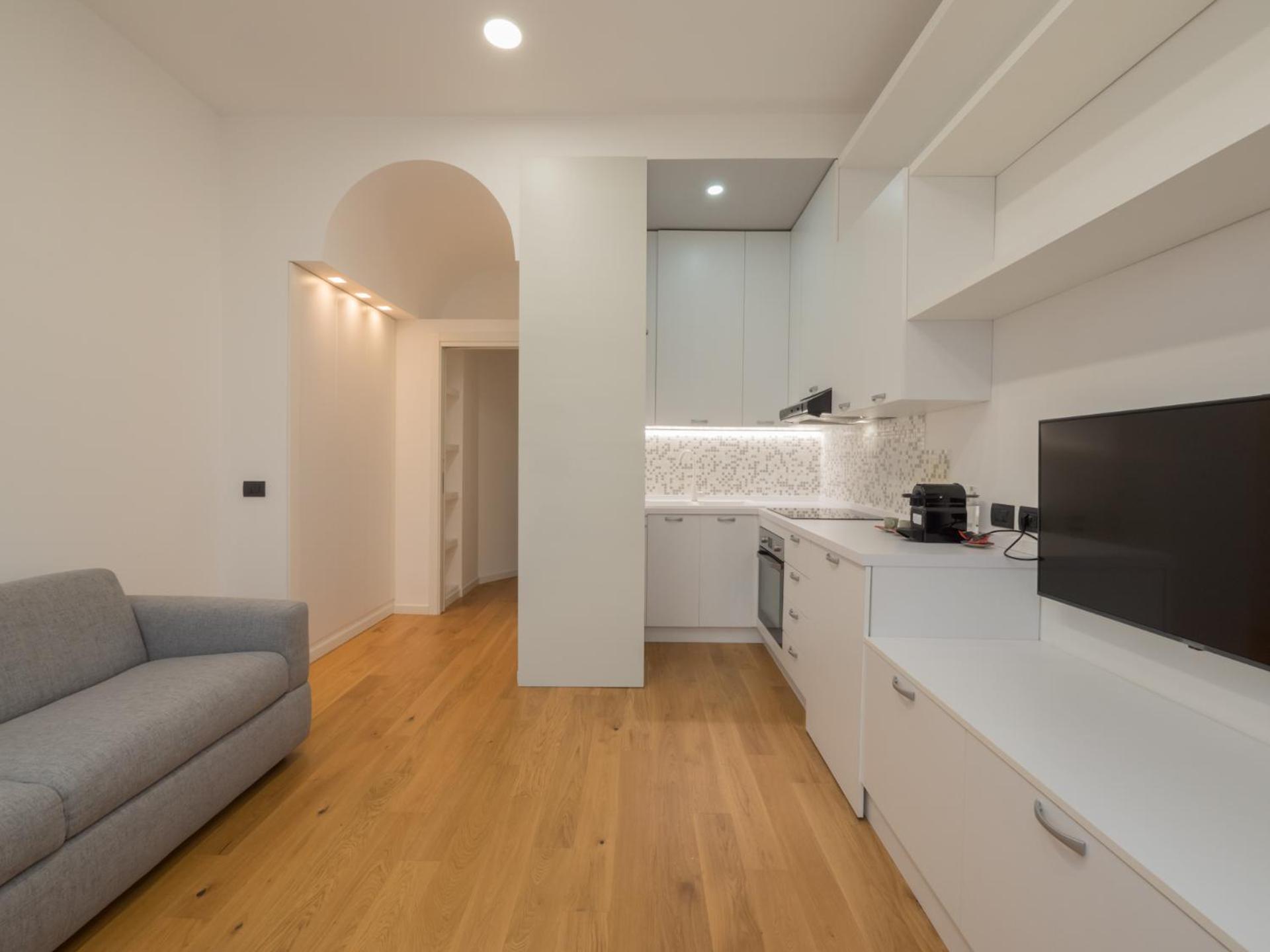 Apartment Isola-garibaldi Newly Renovated 1 Bedroom By Rentopolis