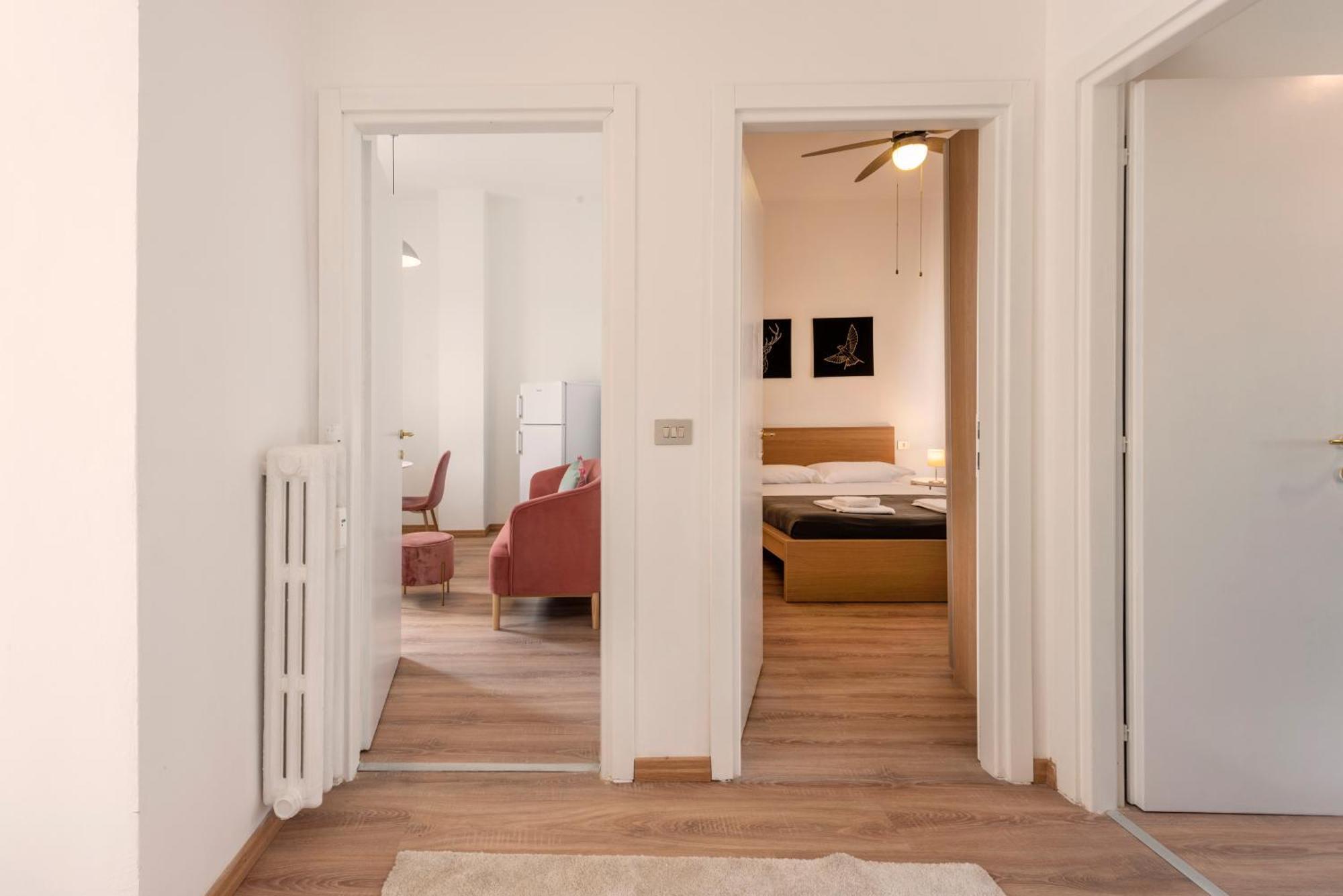 Apartment Duomo-navigli1- Splendido Per 4 Con Terrazzo Milan