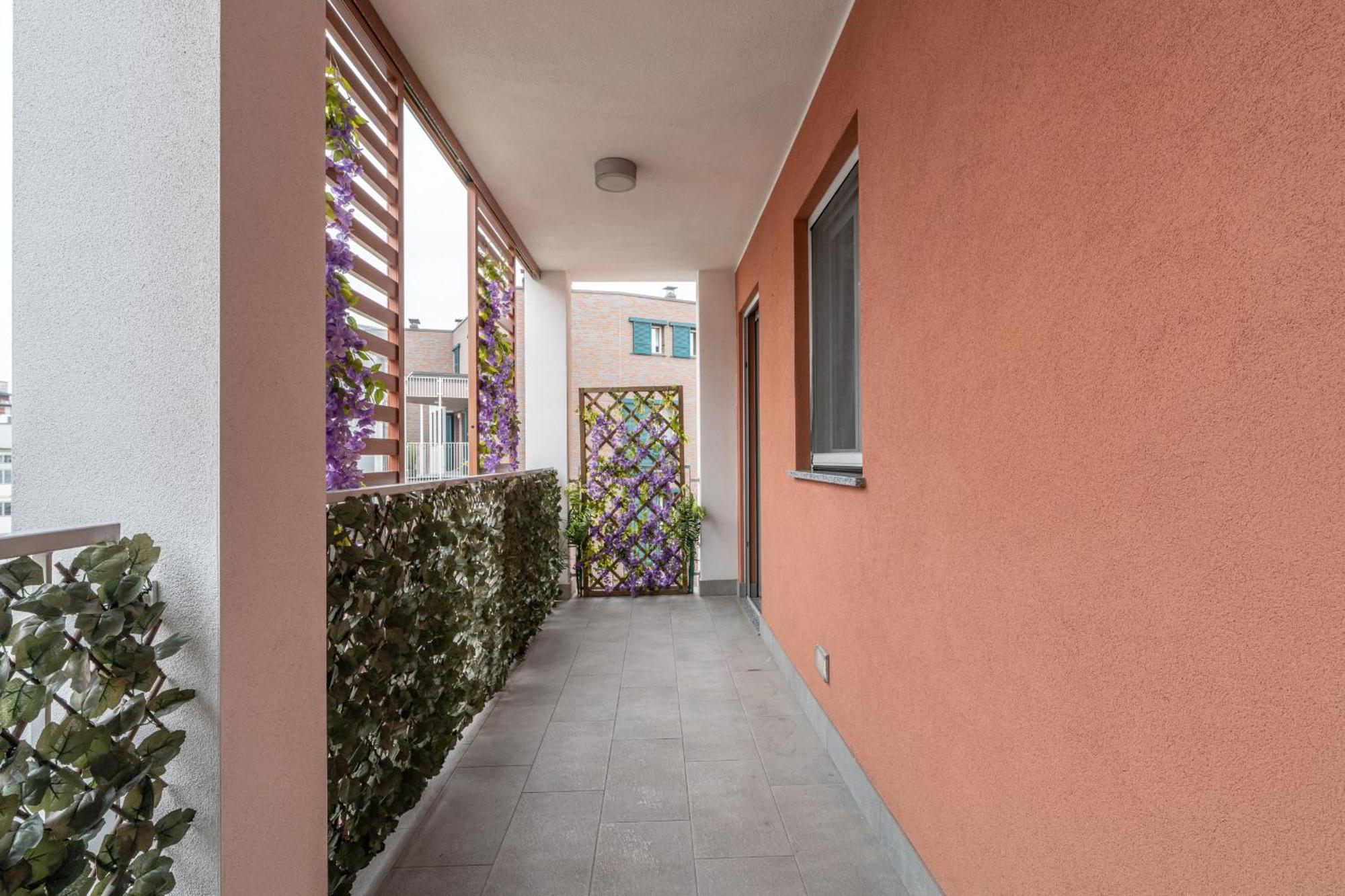 Parmenide Apartment *