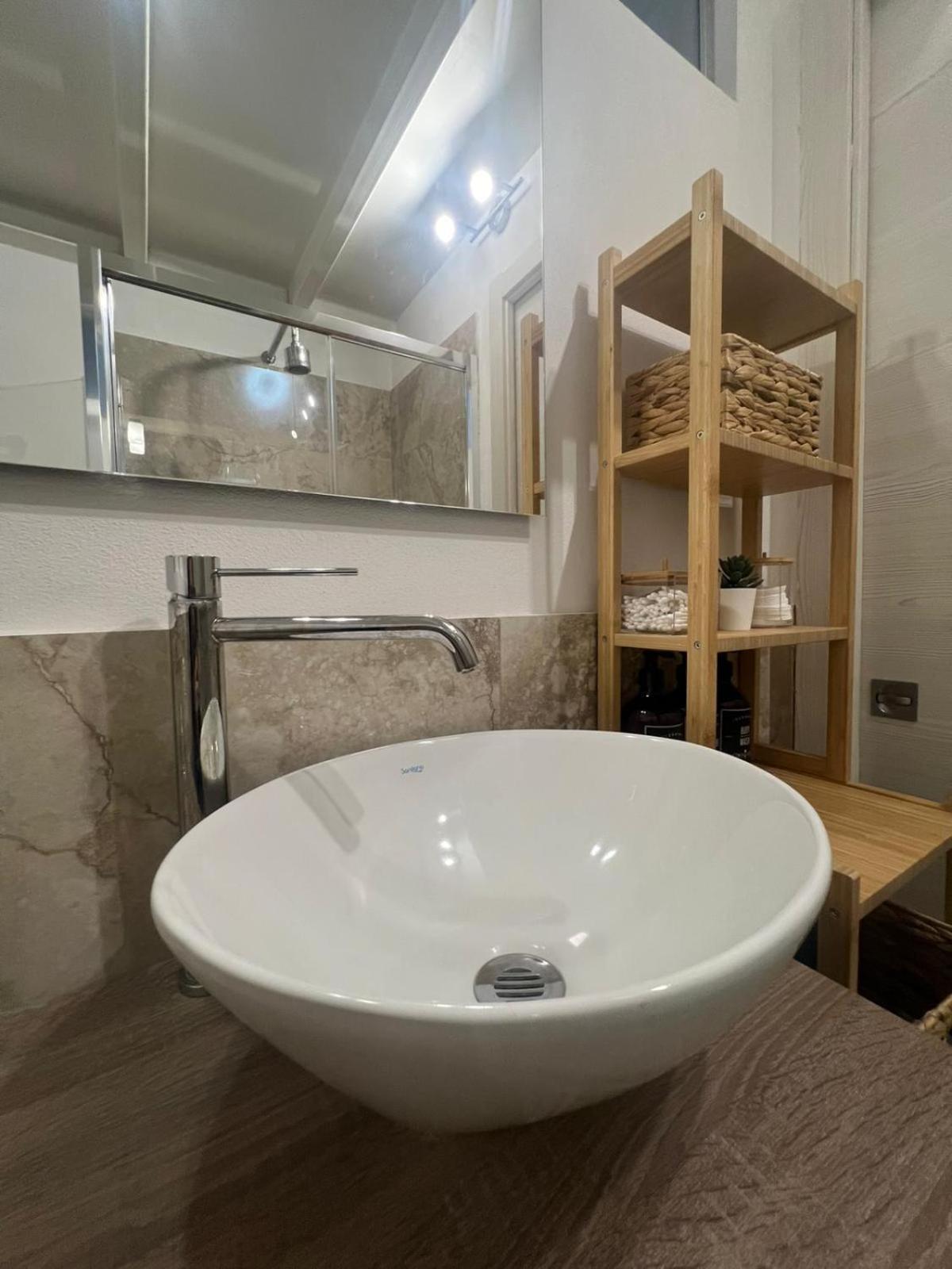 Apartment La Regina Delle Locazioni Appena Fuori Dalla Metro Porta Romana *