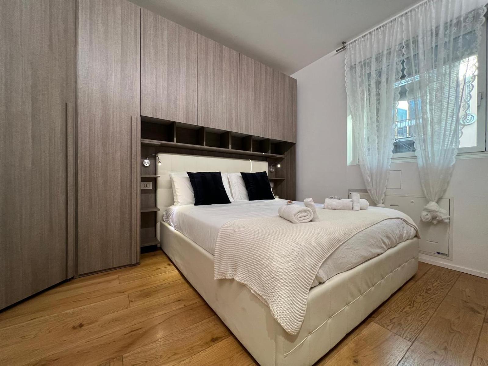 La Regina Delle Locazioni In Porta Romana 3 Apartment