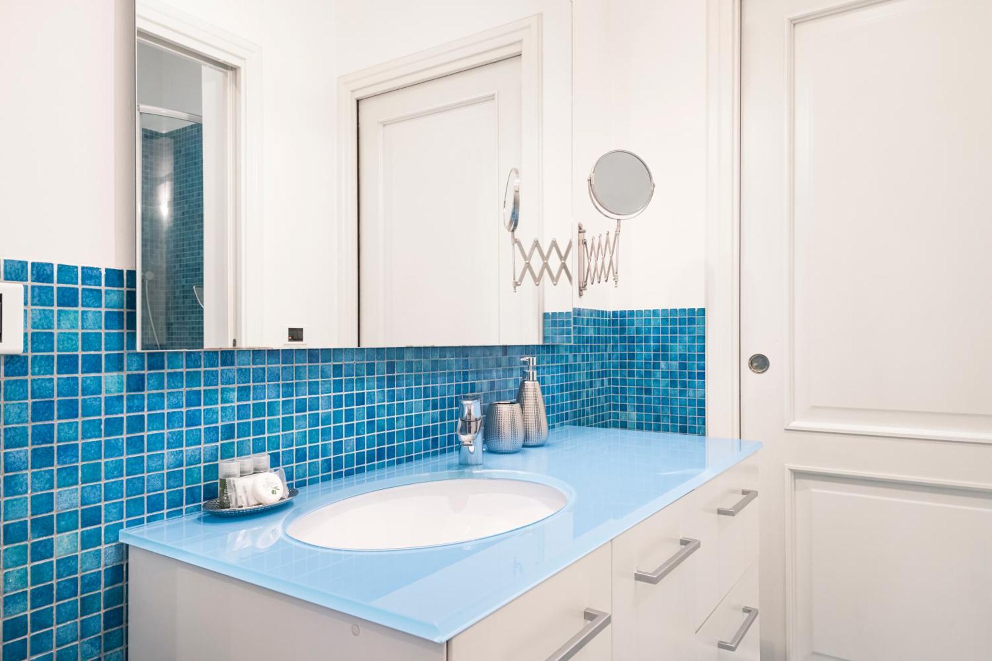Easylife - Comfort And Style In The Heart Of Apartment