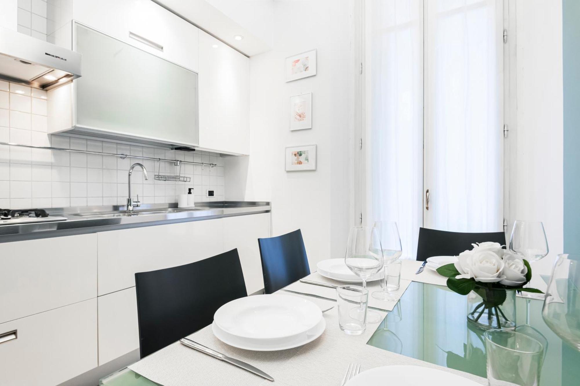 Apartment Easylife - Comfort And Style In The Heart Of