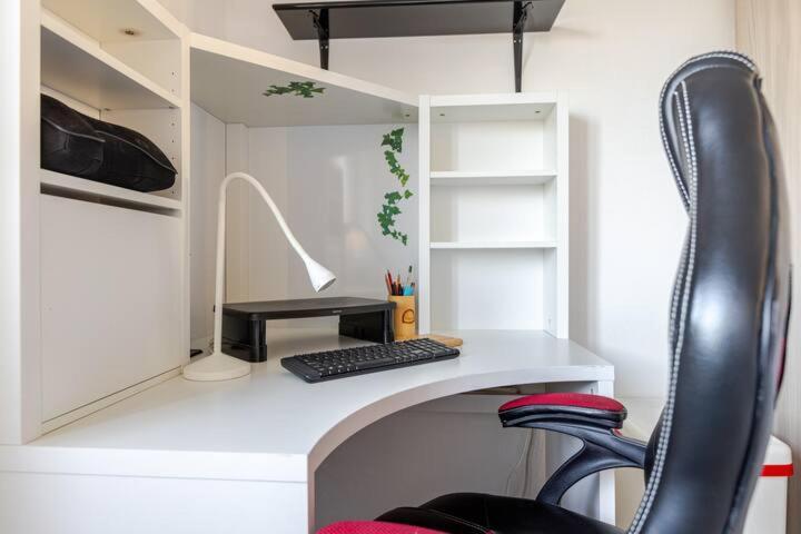 Apartment Modern Near Rogoredo *
