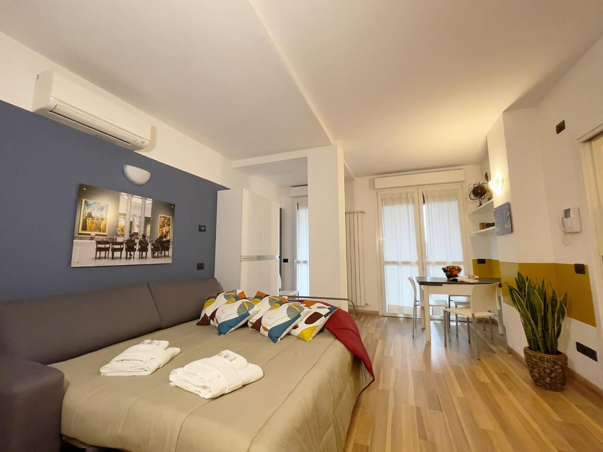 Candiani D1 Monolocale Apartment *