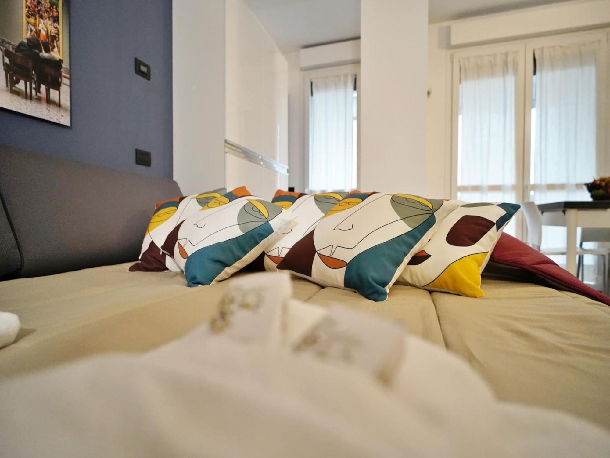 Candiani D1 Monolocale Apartment