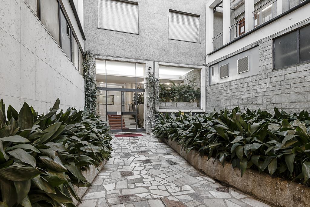 Apartment Via Boscovich Milan