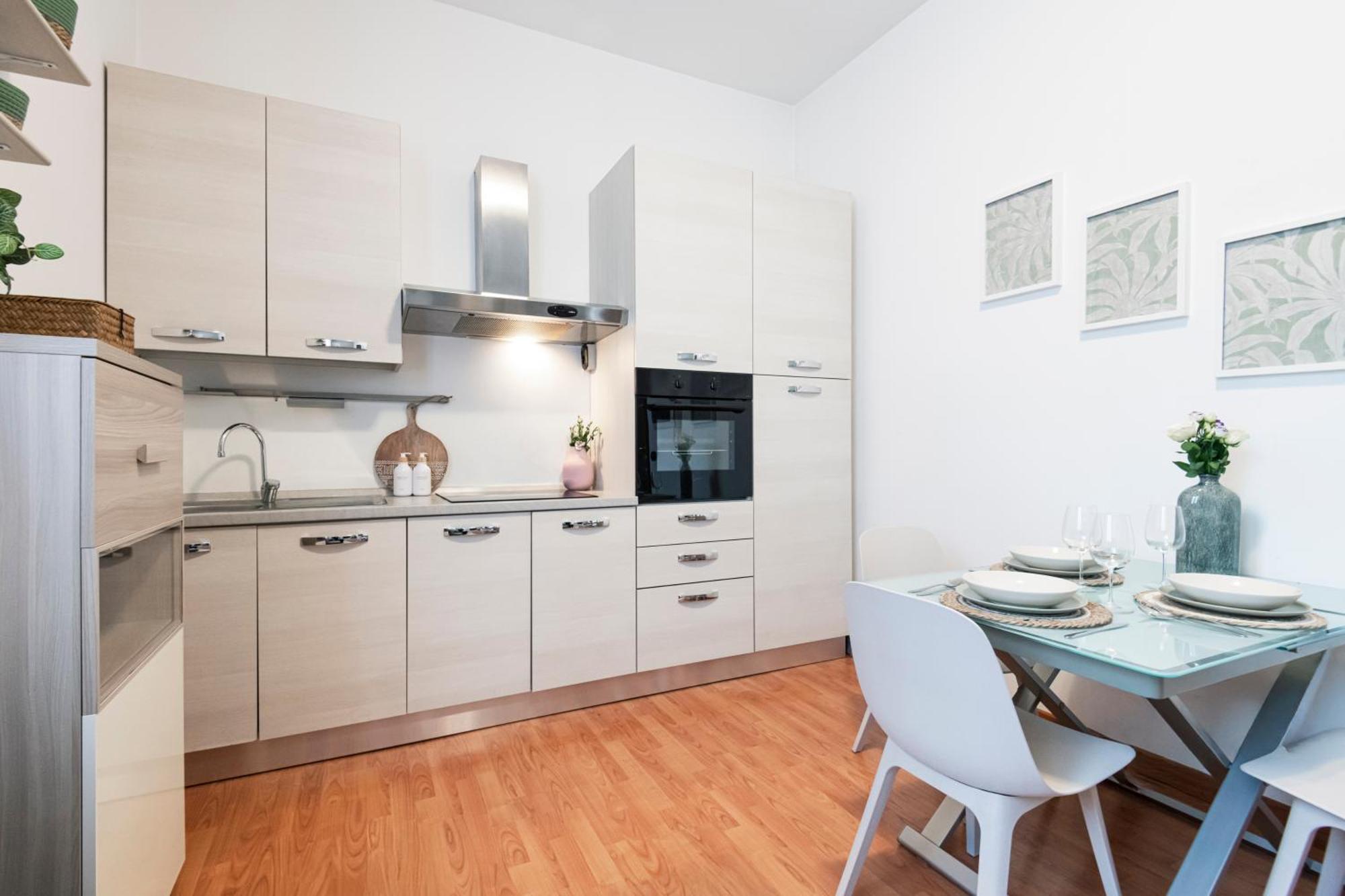 Apartment Cozy In Piazza 5 Giornate By Easylife Milan