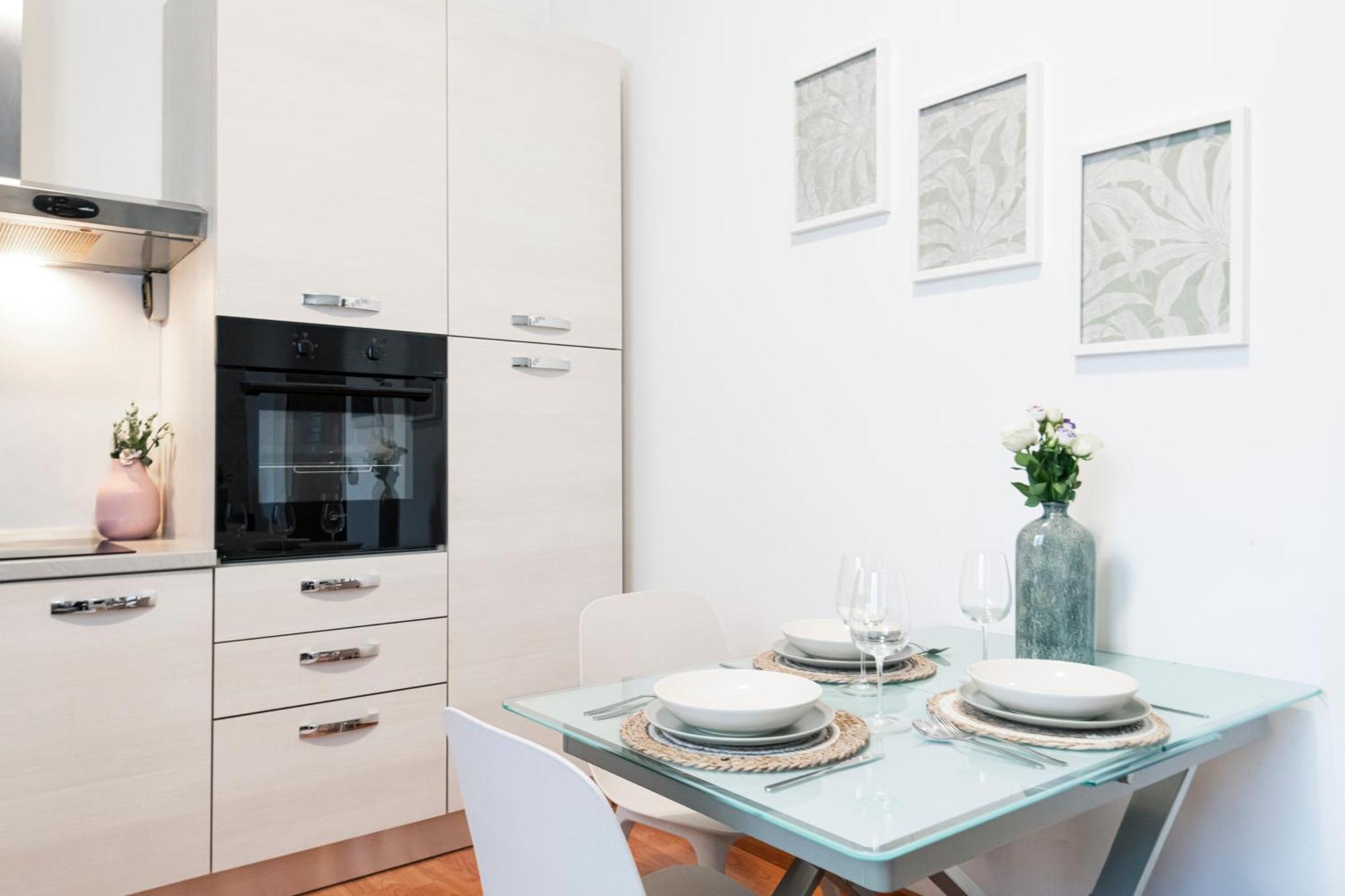 Cozy In Piazza 5 Giornate By Easylife * Milan