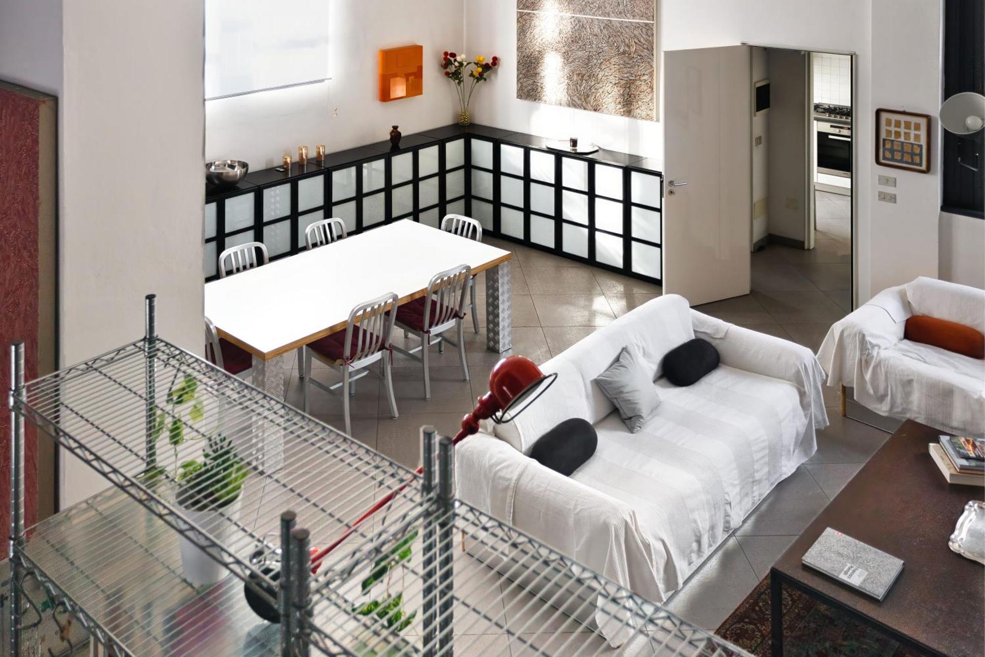 Polenghi's Art Loft Holiday home *