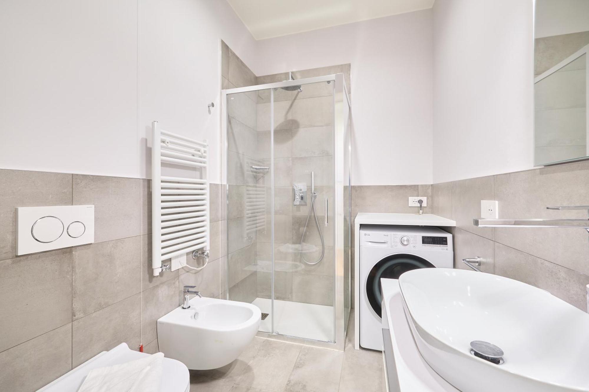 Modern Onebedroom 2nd Floor - Mirable Pm Apartment Milan