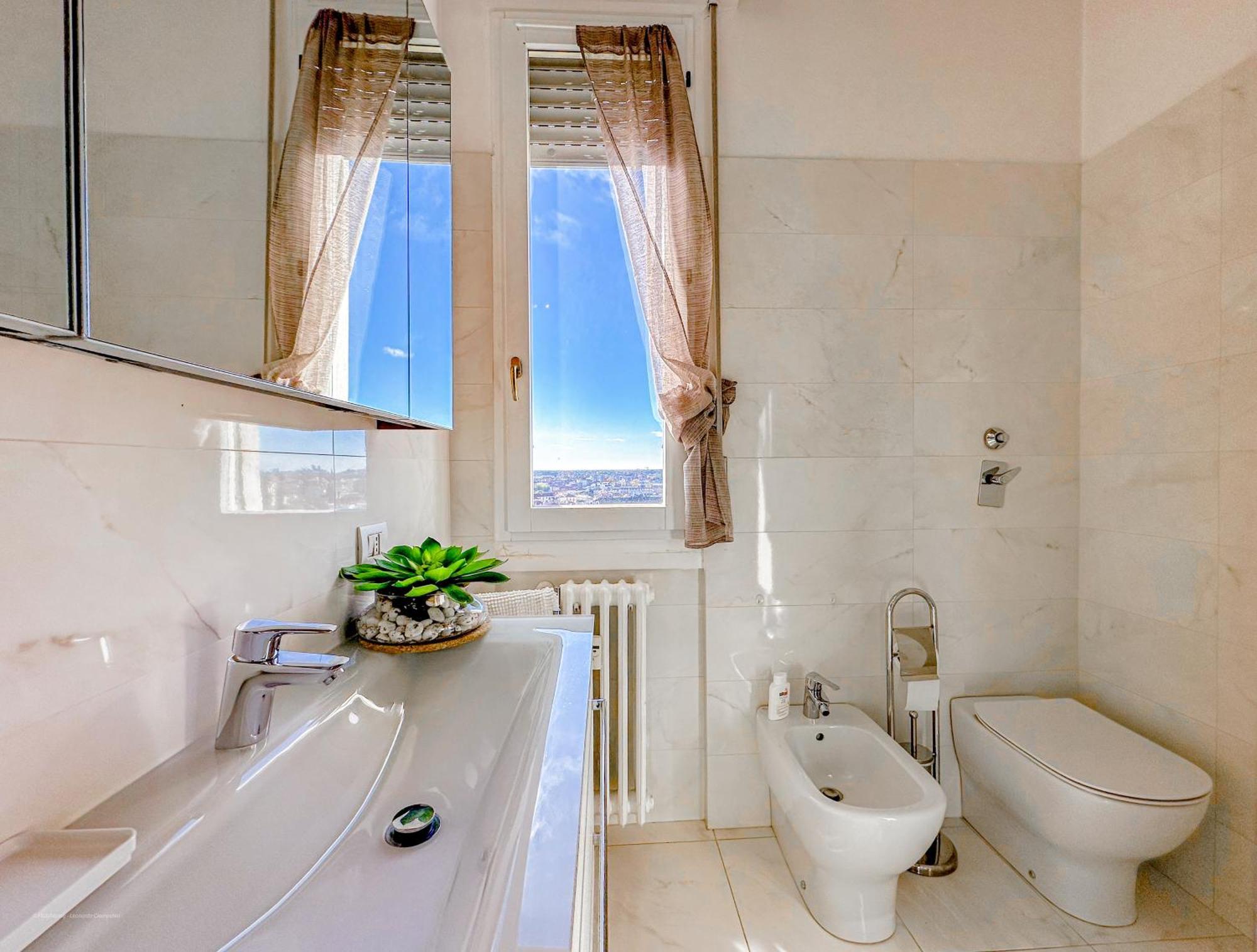 Apartamento Ariberto Panoramica - 13 Piano - 8 Min Da Duomo