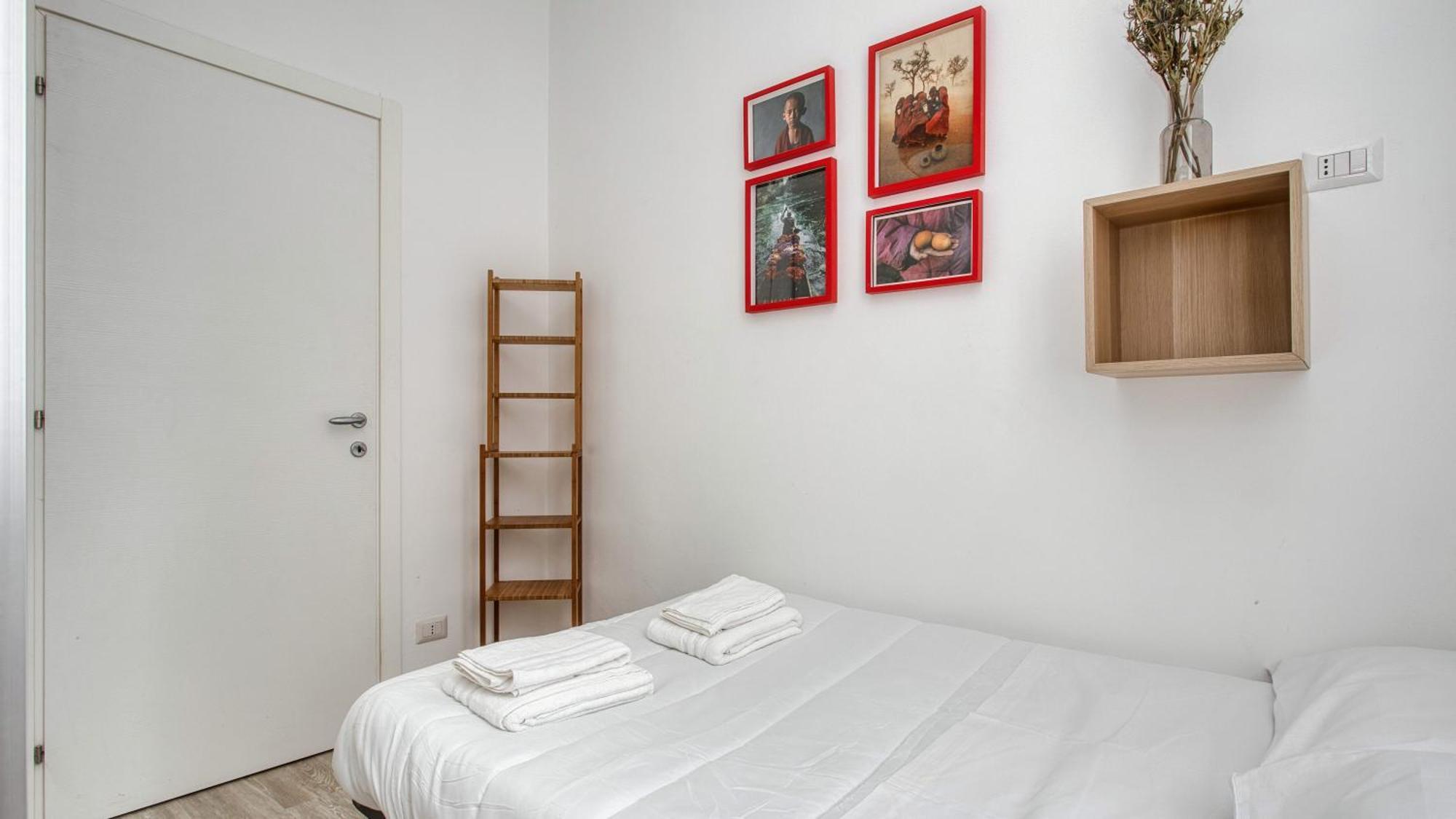 Ideal Rent - Dino Campana 8 * Milan
