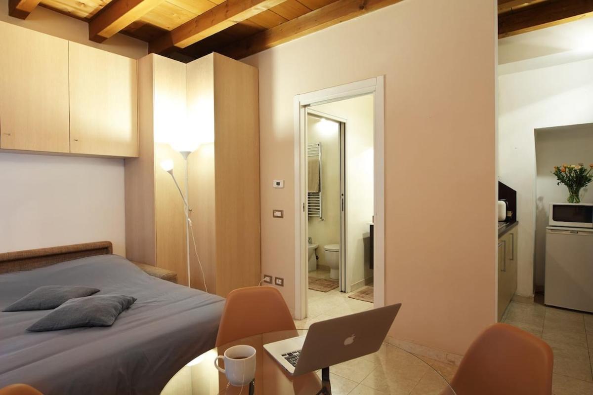 Miro-canonica 41, Apartment *