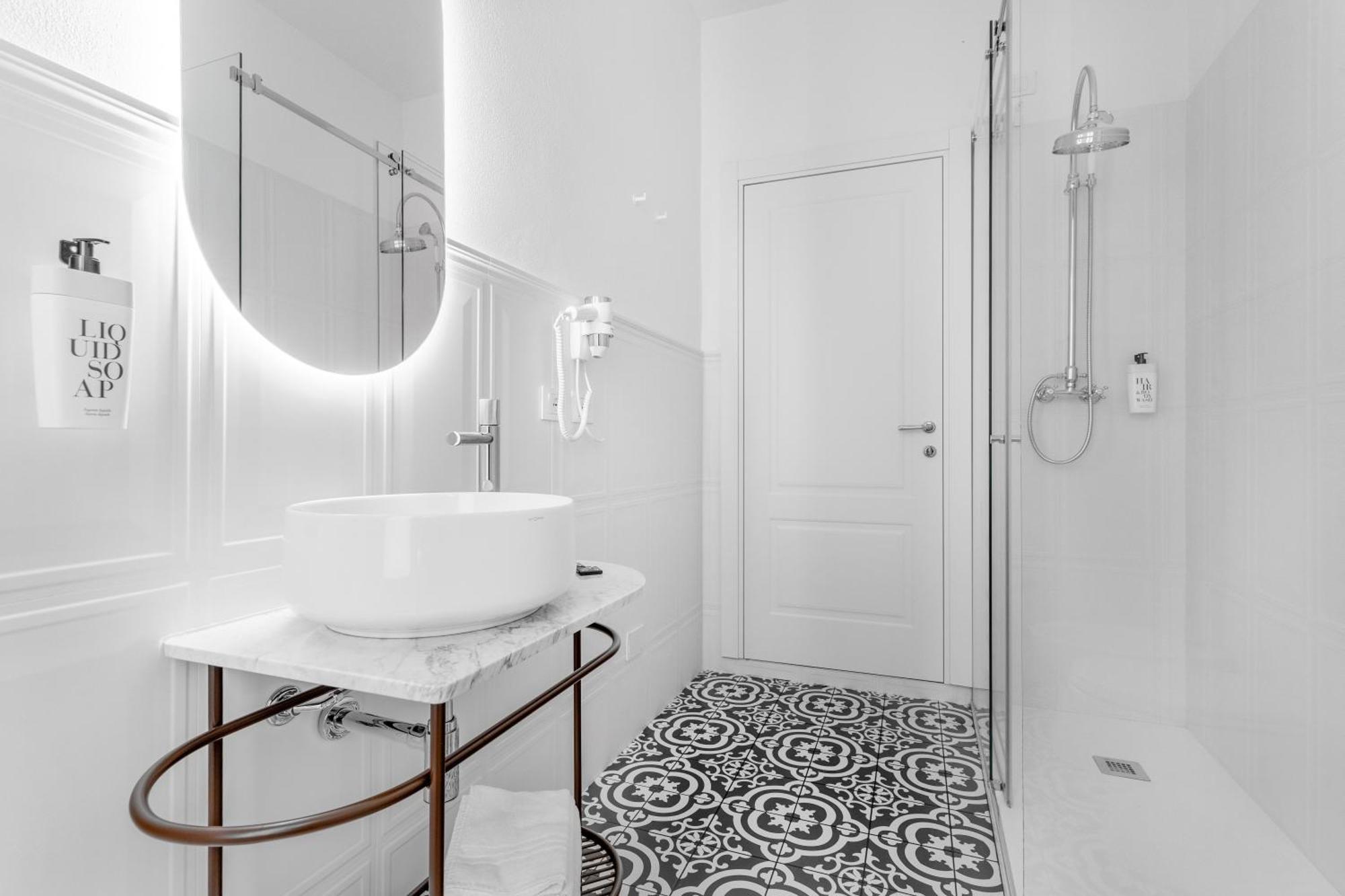 Hotel Montello Foresteria Lombarda *