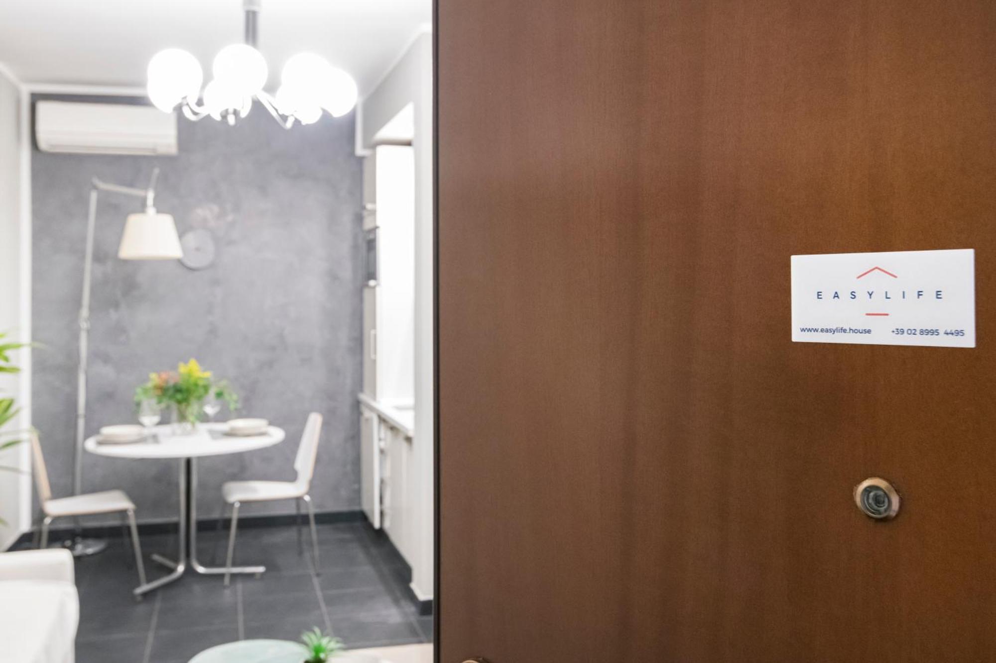 Easylife - The Magnificent Flat Porta Venezia Milan
