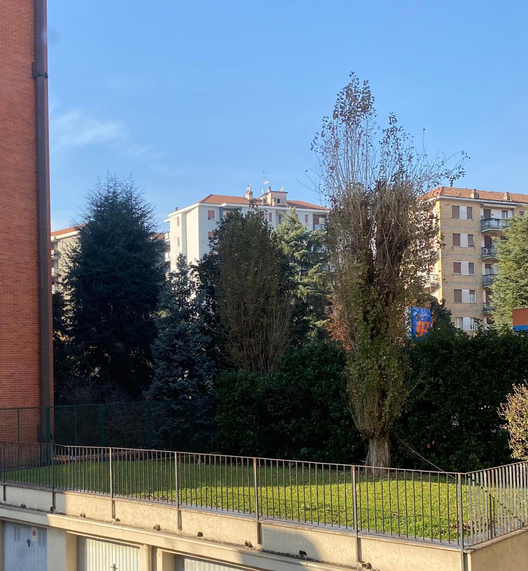 Exclusive Deluxe Between Duomo & San Siro Apartment Milan