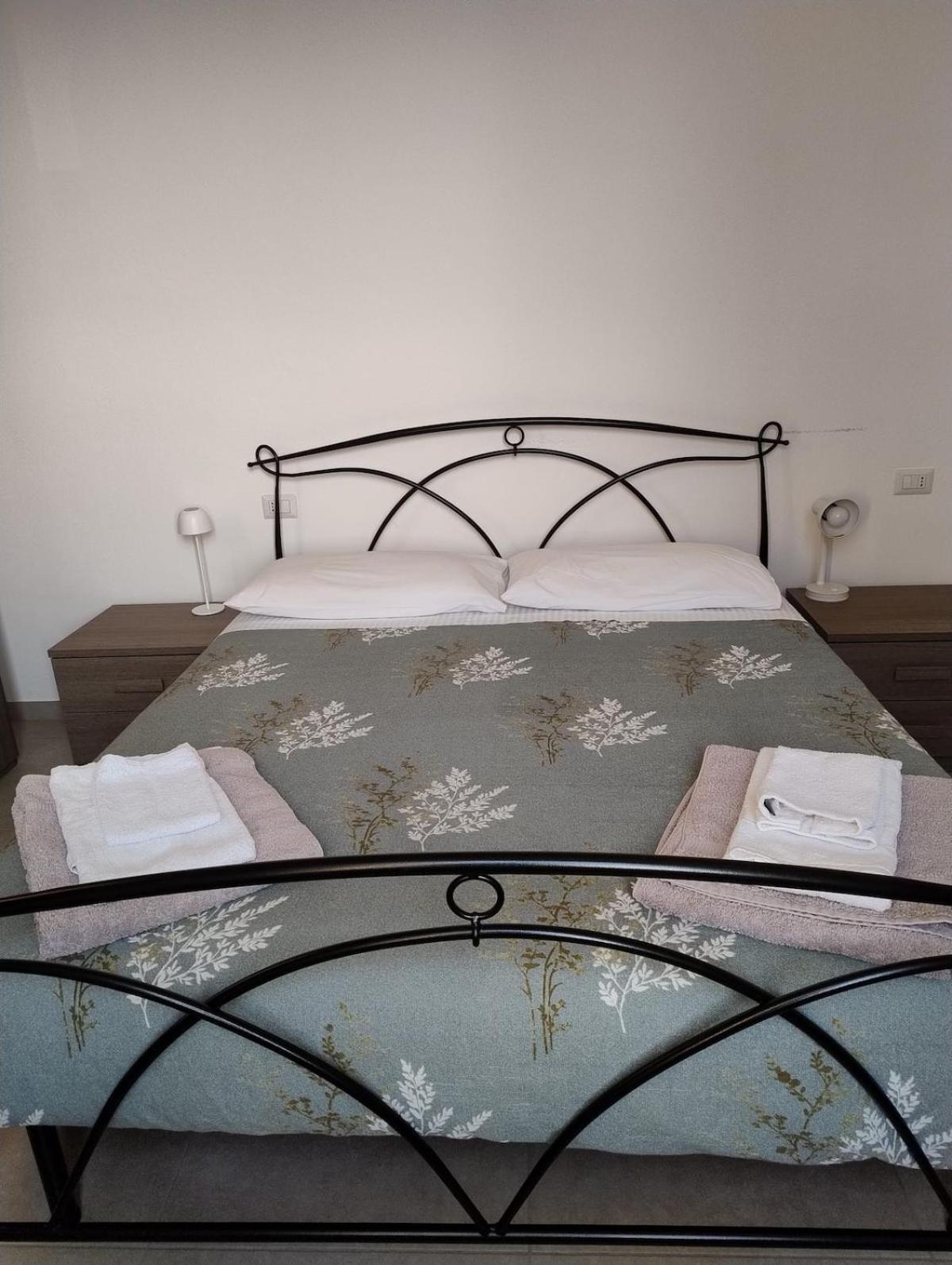 Renovated Near Metro And Station - Laurana