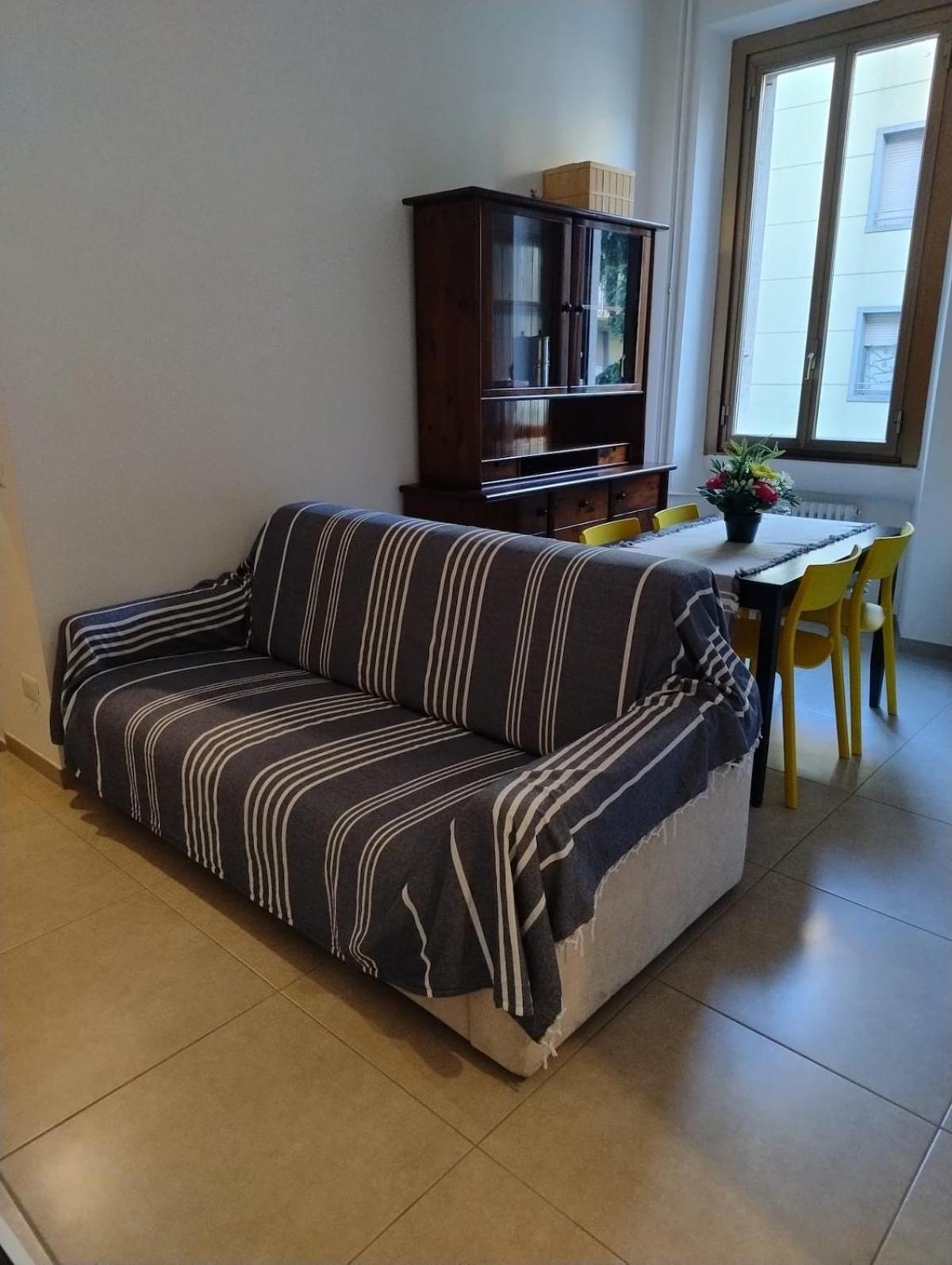 Apartment Renovated Near Metro And Station - Laurana *