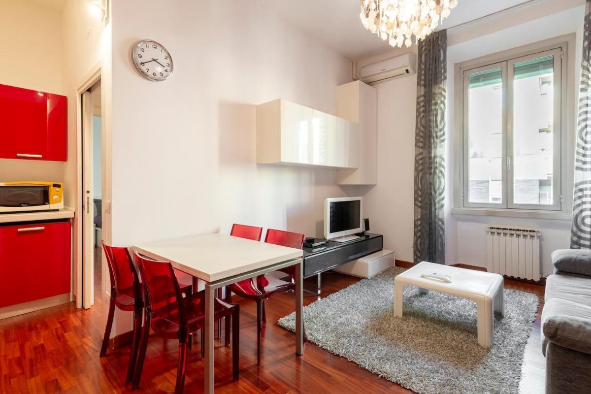 Apartment Andrea In The Navigli Area *
