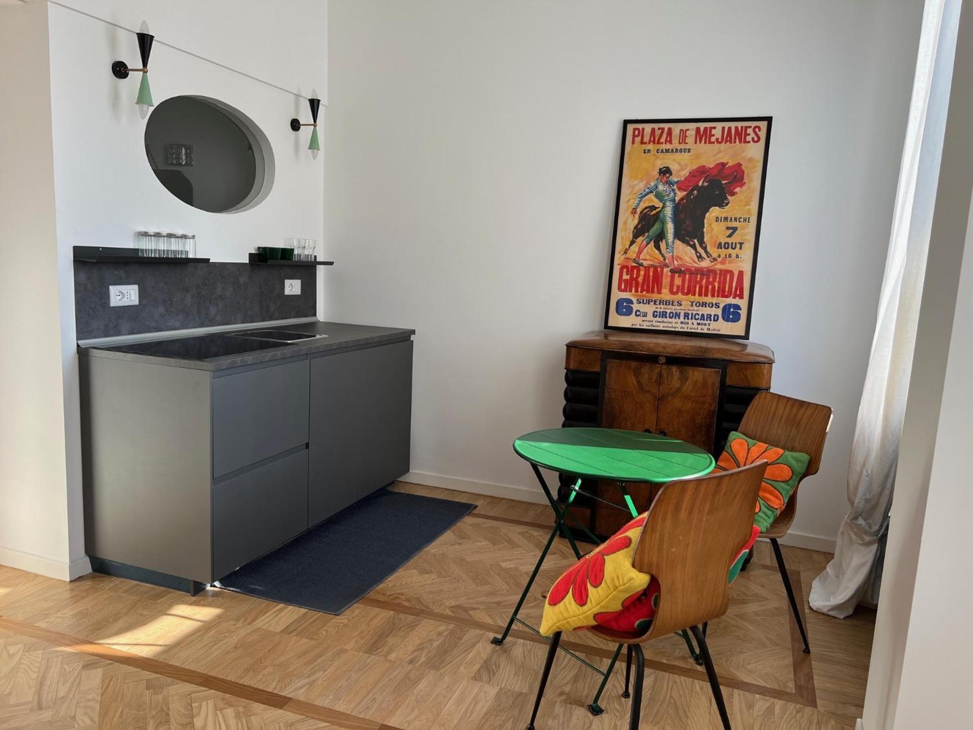Design In The Heart Of Apartment Milan