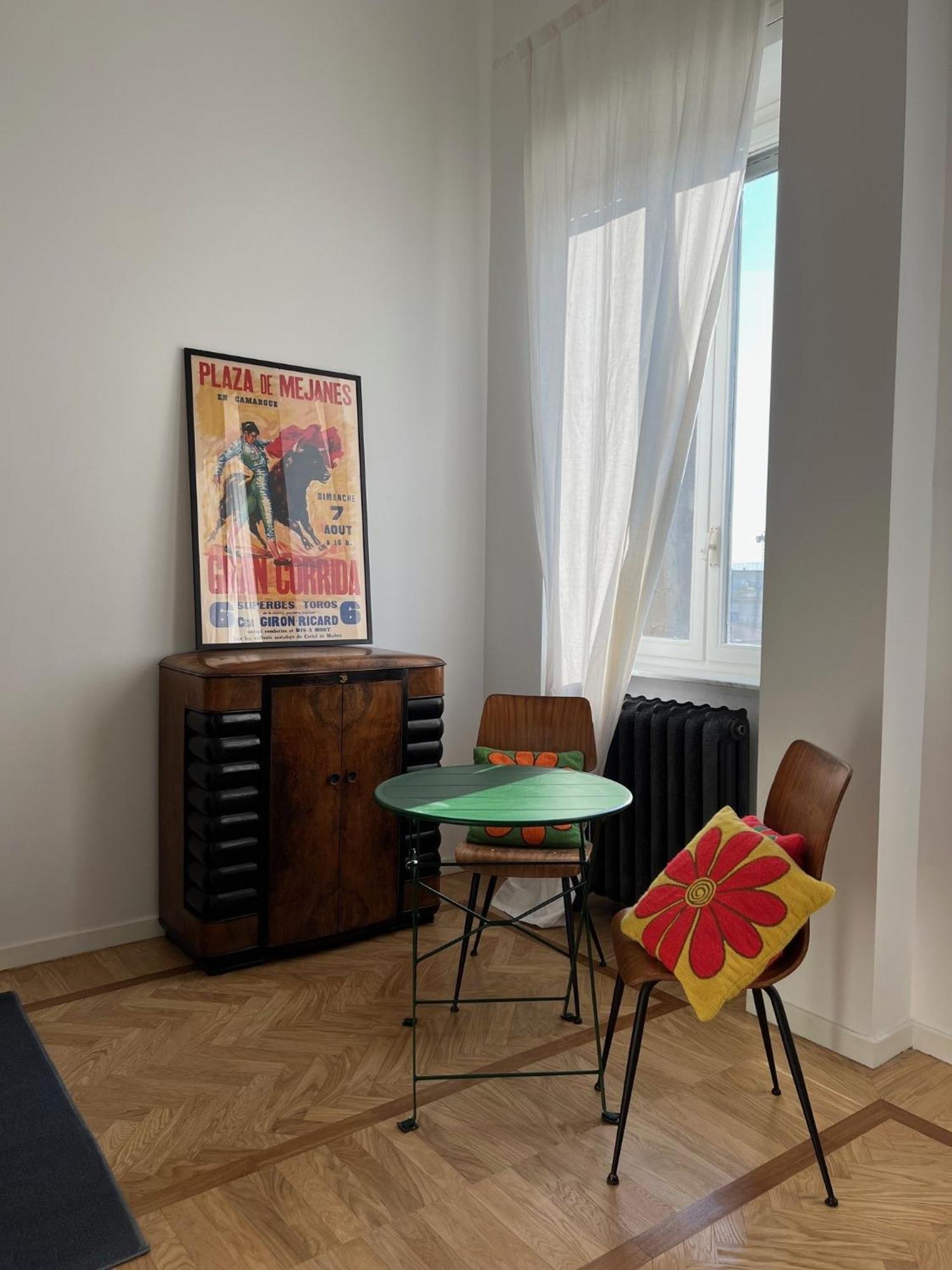 Design In The Heart Of Apartment Milan