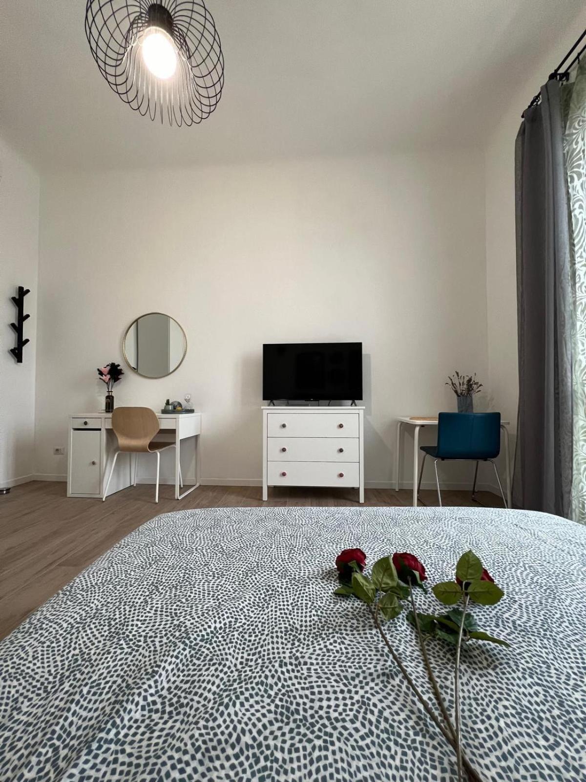 Carrara 23 Navigli Be Like! - Duomo Forum Bocconi Apartment Milan