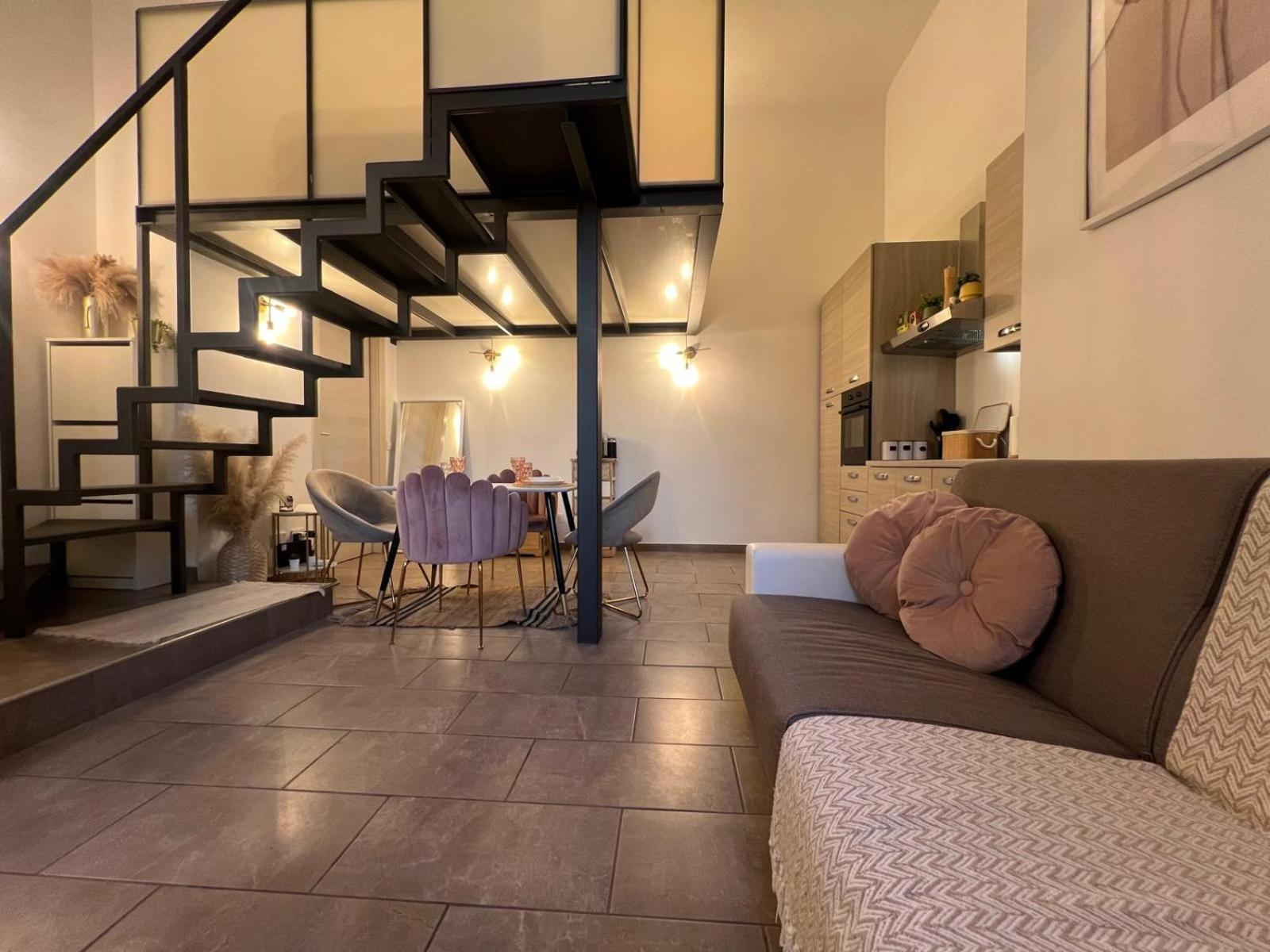 Apartment La Regina Delle Locazioni In Porta Romana 2 *
