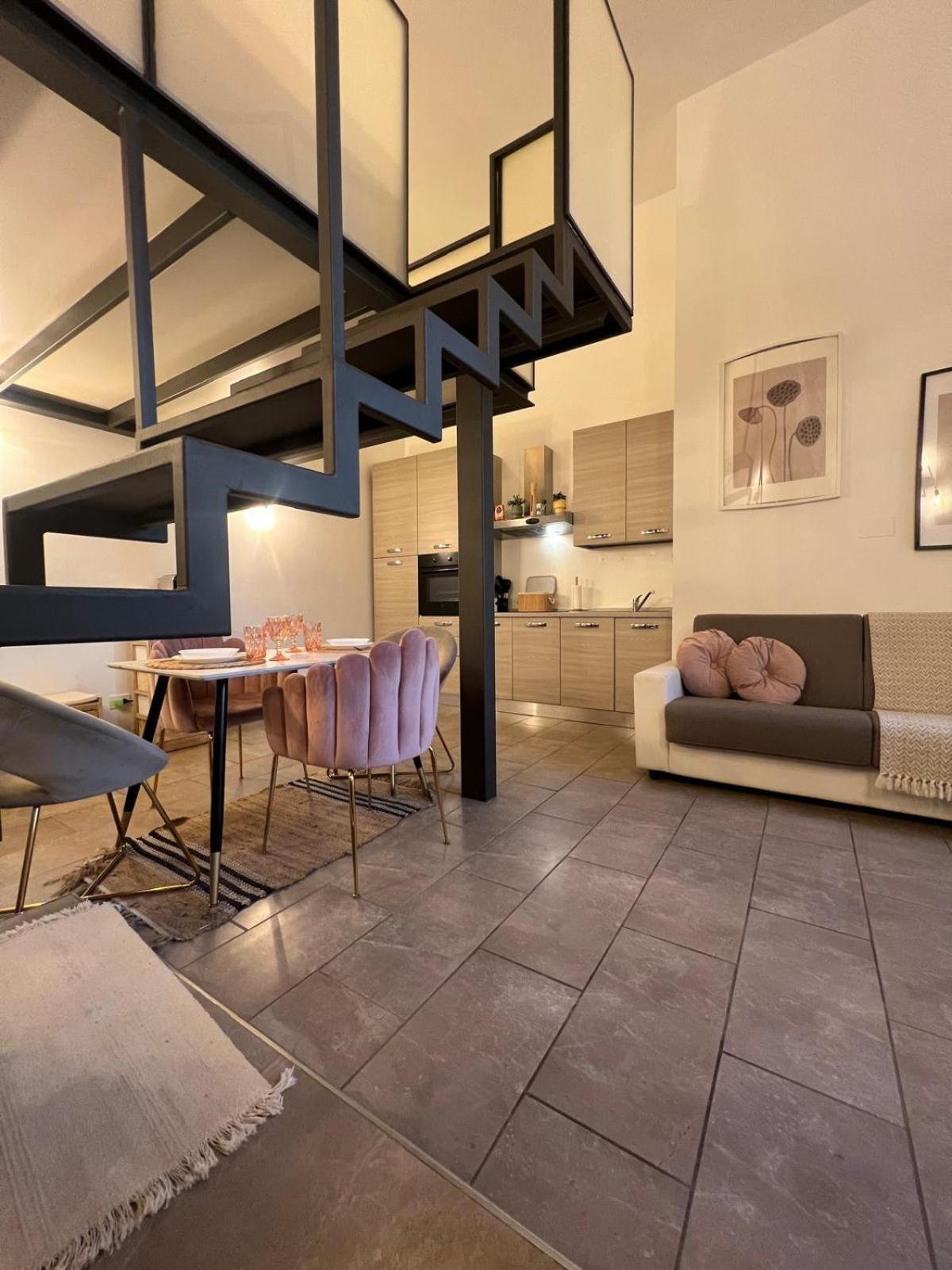 La Regina Delle Locazioni In Porta Romana 2 Apartment *