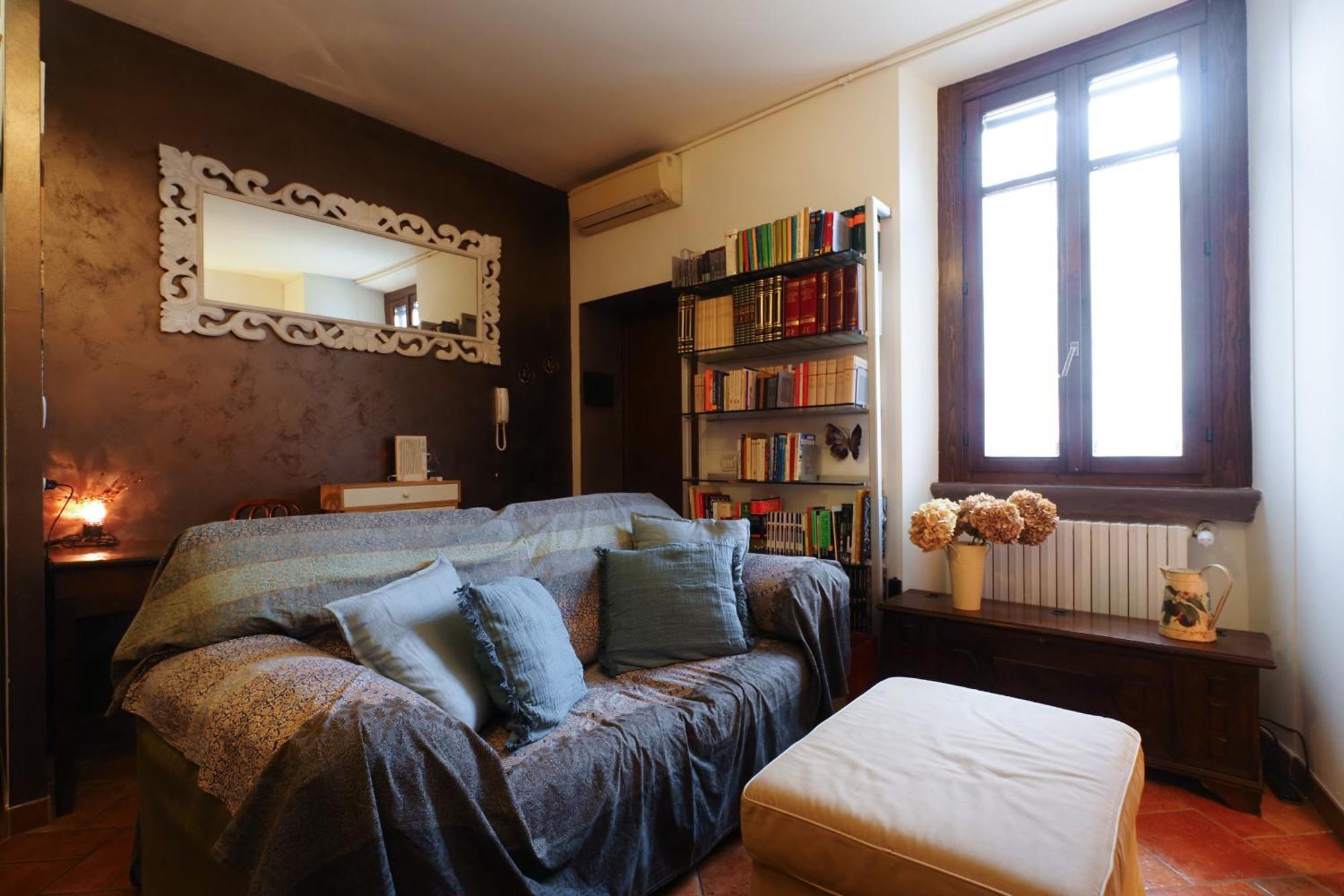 Apartment Primopiano - Cenisio 37 *