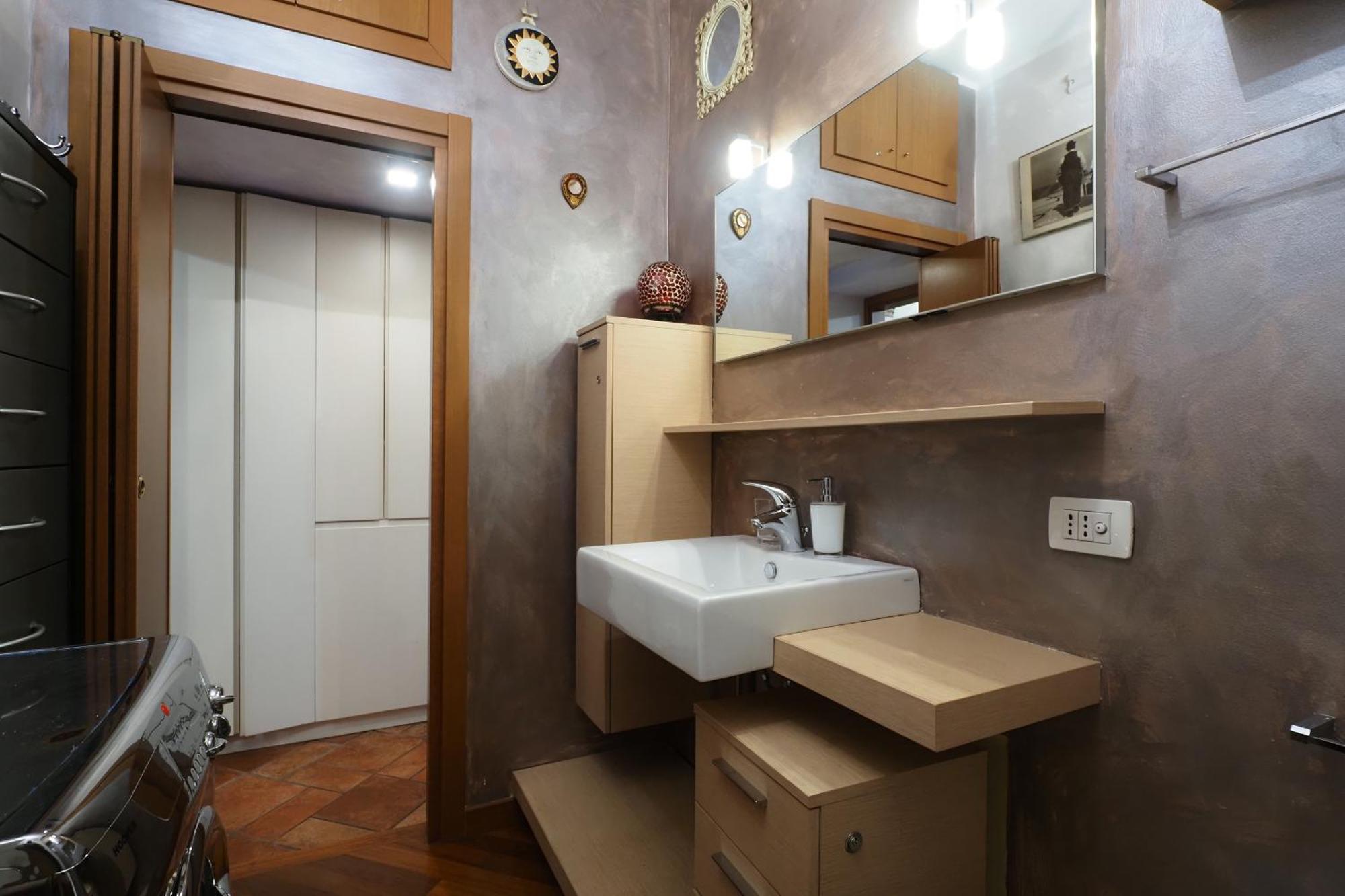 Apartment Primopiano - Cenisio 37 Milan