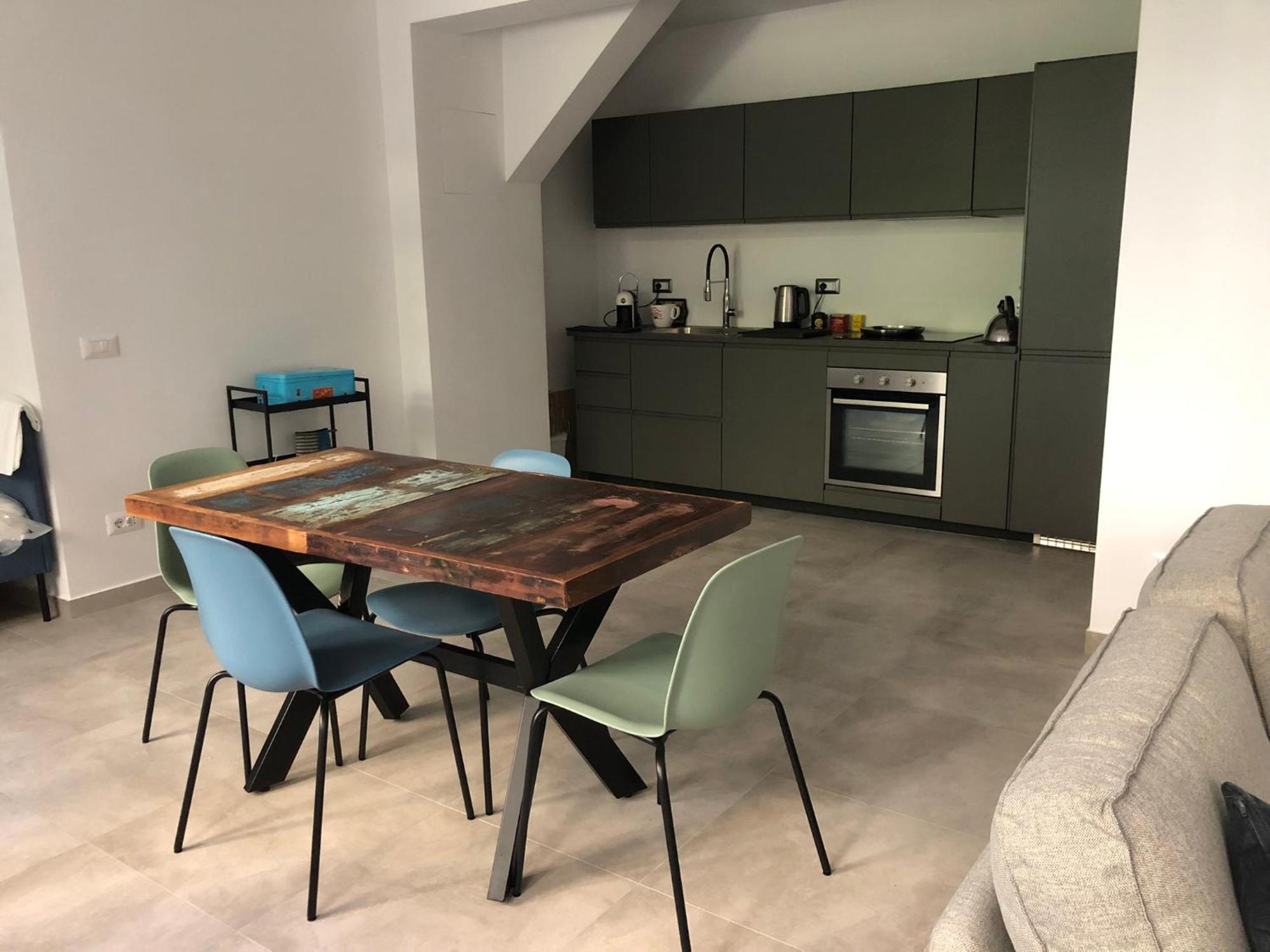 Loft 33 Apartment *