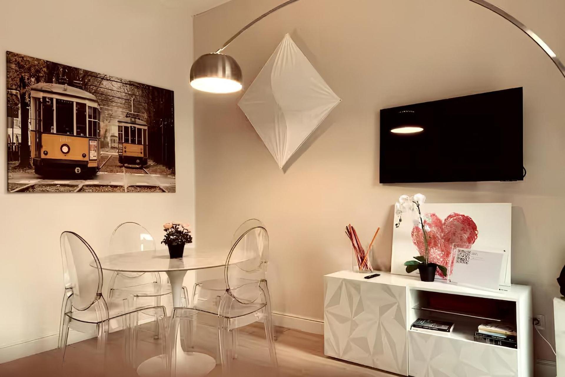 Centralissimo E Raffinato Bilocale - Scarlatti Lux - Stazione & Shopping District Apartment *