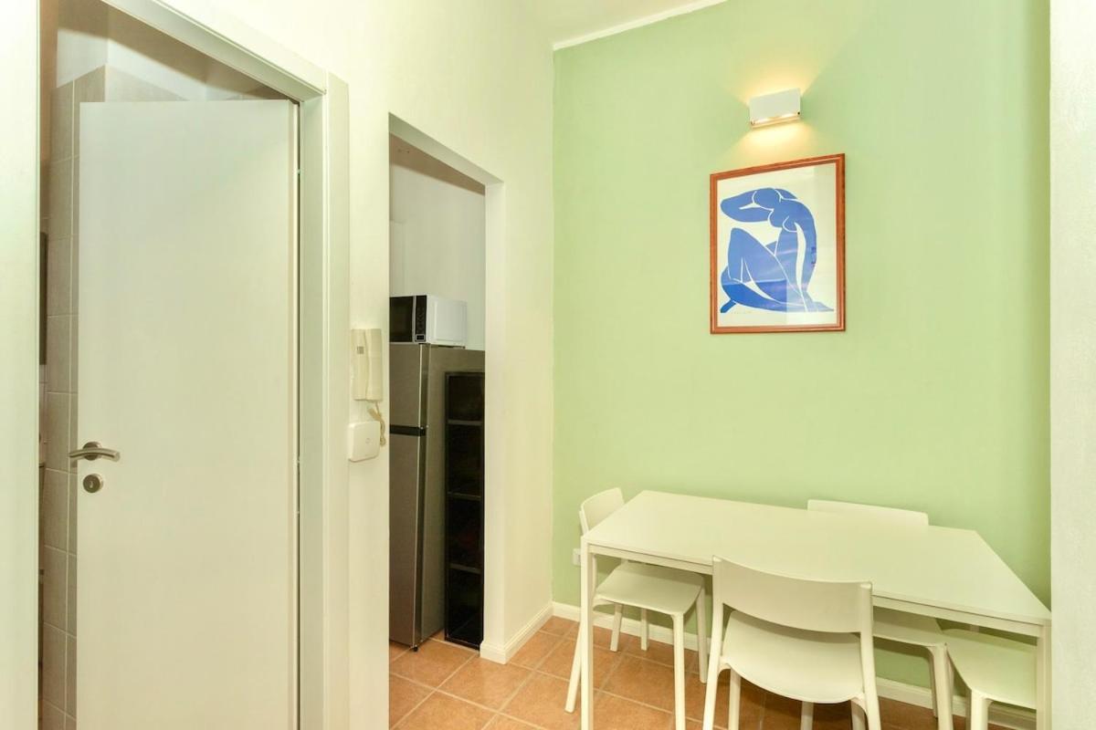 Apartment Cozy One-bedroom In Milan