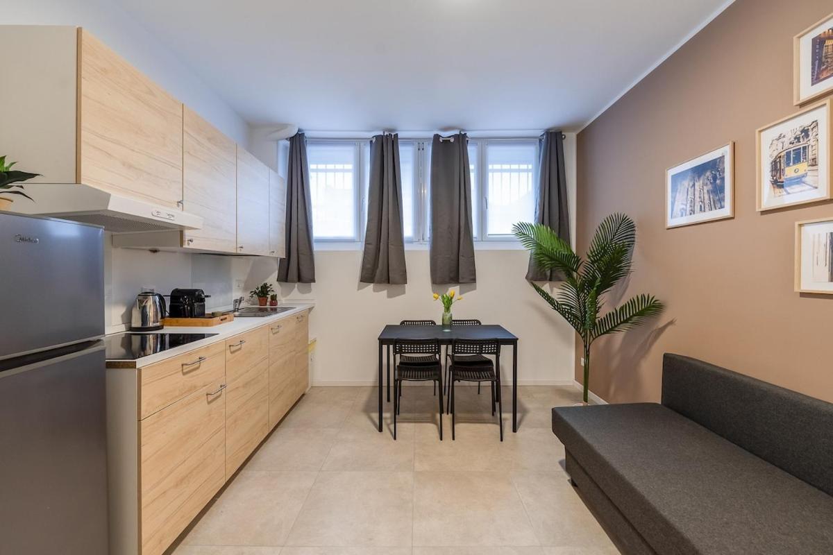 Authentic Private Flat 2 Min From Navigli *