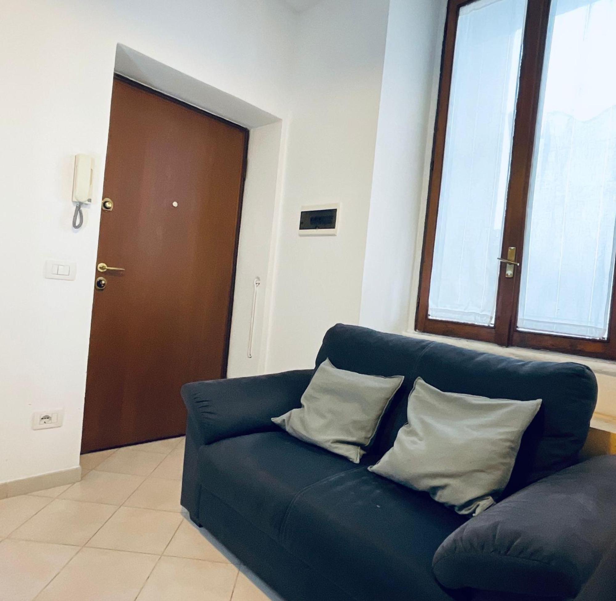 Center Equipped In The Heart Navigli District Appartamento *