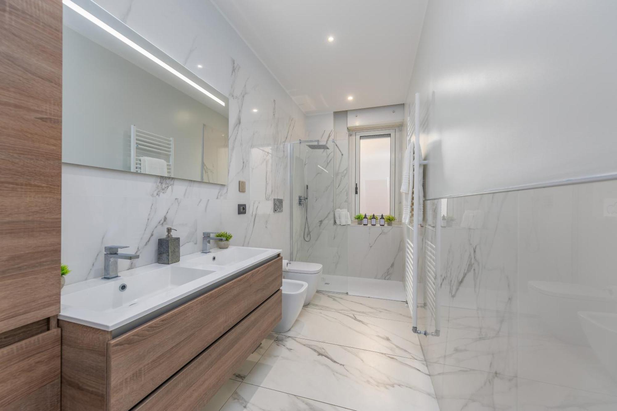 Luxury 2 Bedroom In Appartamento *