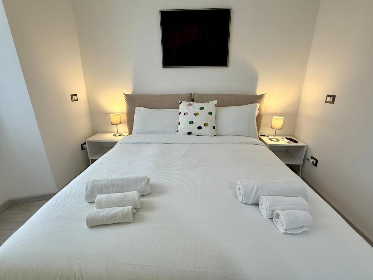 5 Minuti Duomo - Metro M4 Argonne - Linate Airport Apartment Milan
