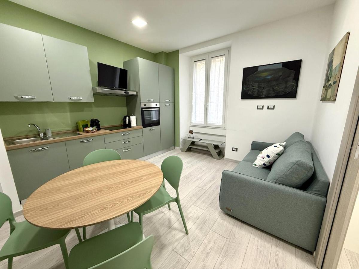 Apartment 5 Minuti Duomo - Metro M4 Argonne - Linate Airport Milan