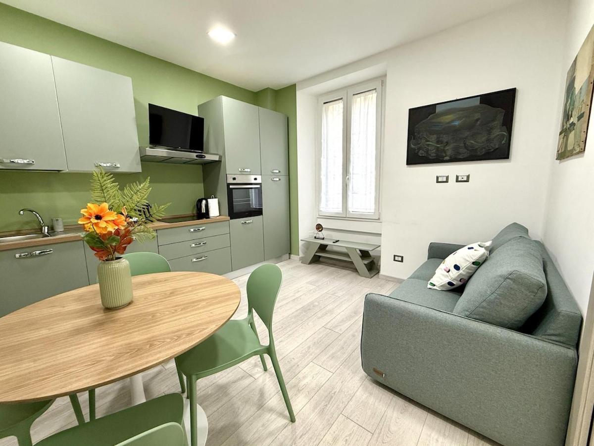Apartment 5 Minuti Duomo - Metro M4 Argonne - Linate Airport Milan