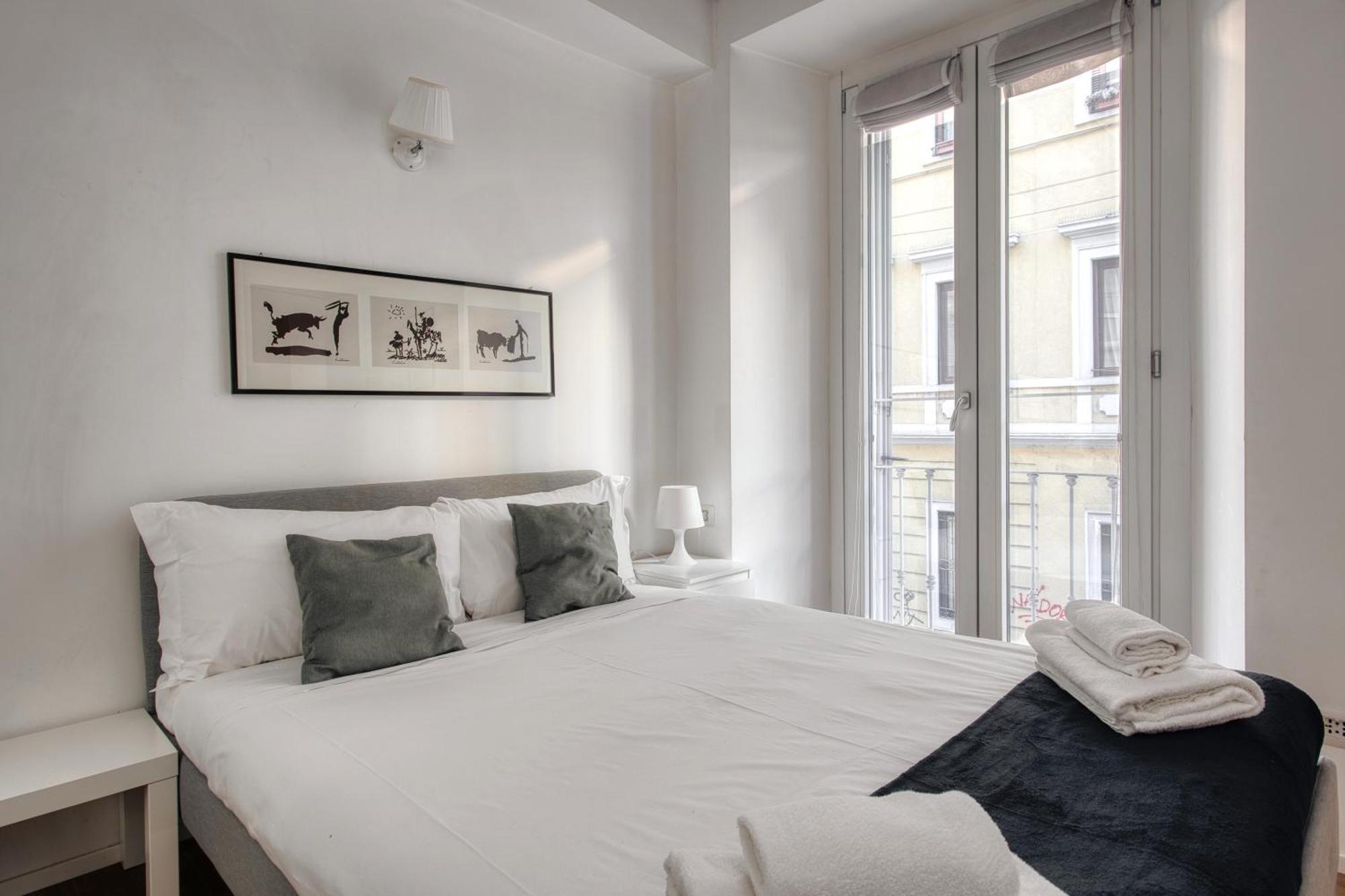 Apartment Just Urban - - Corso Genova *