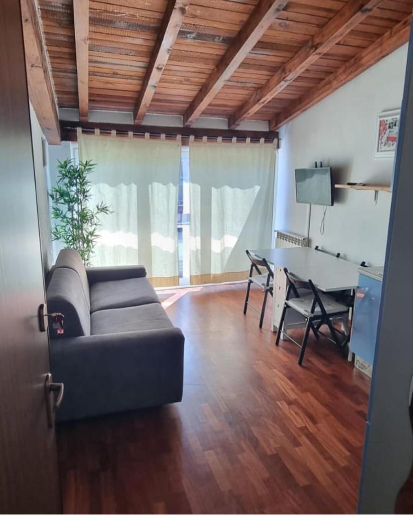 Civico288-romantic Attic Near Ieo-bocconi-f Prada Apartamento *