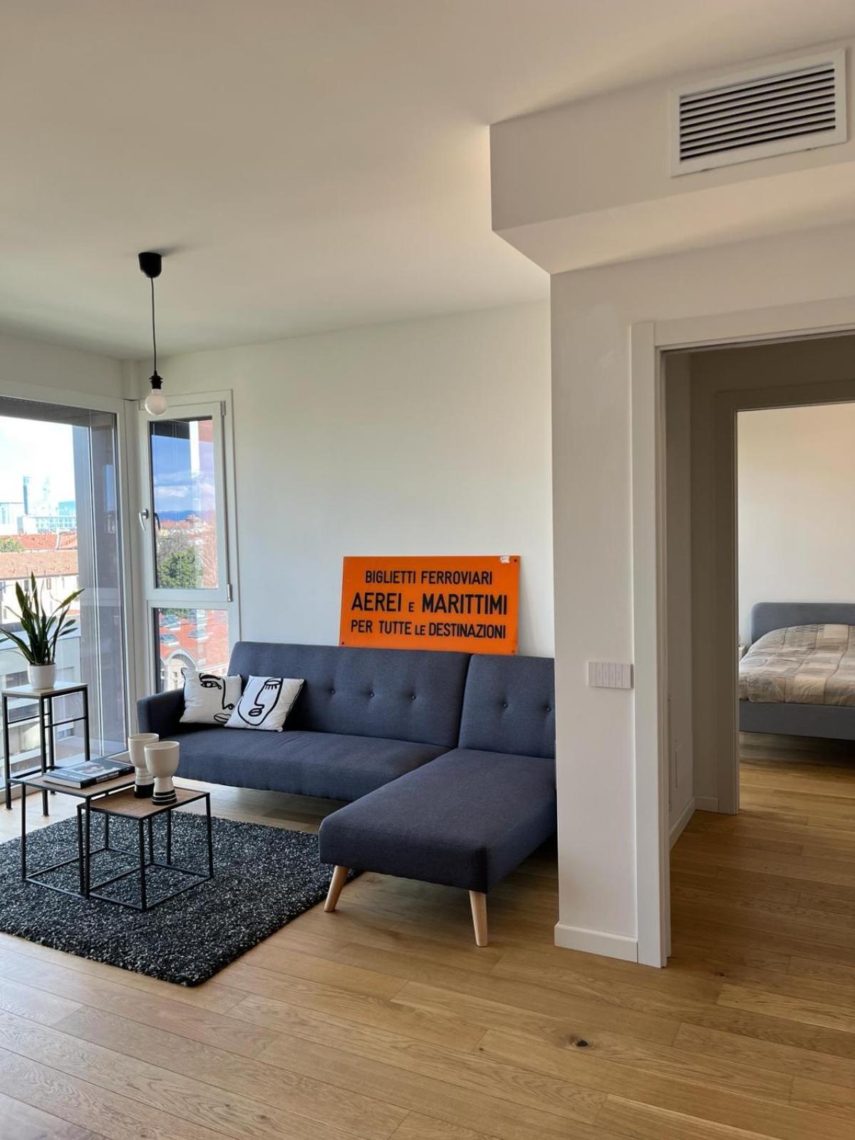 Your Private Skyview Apartment