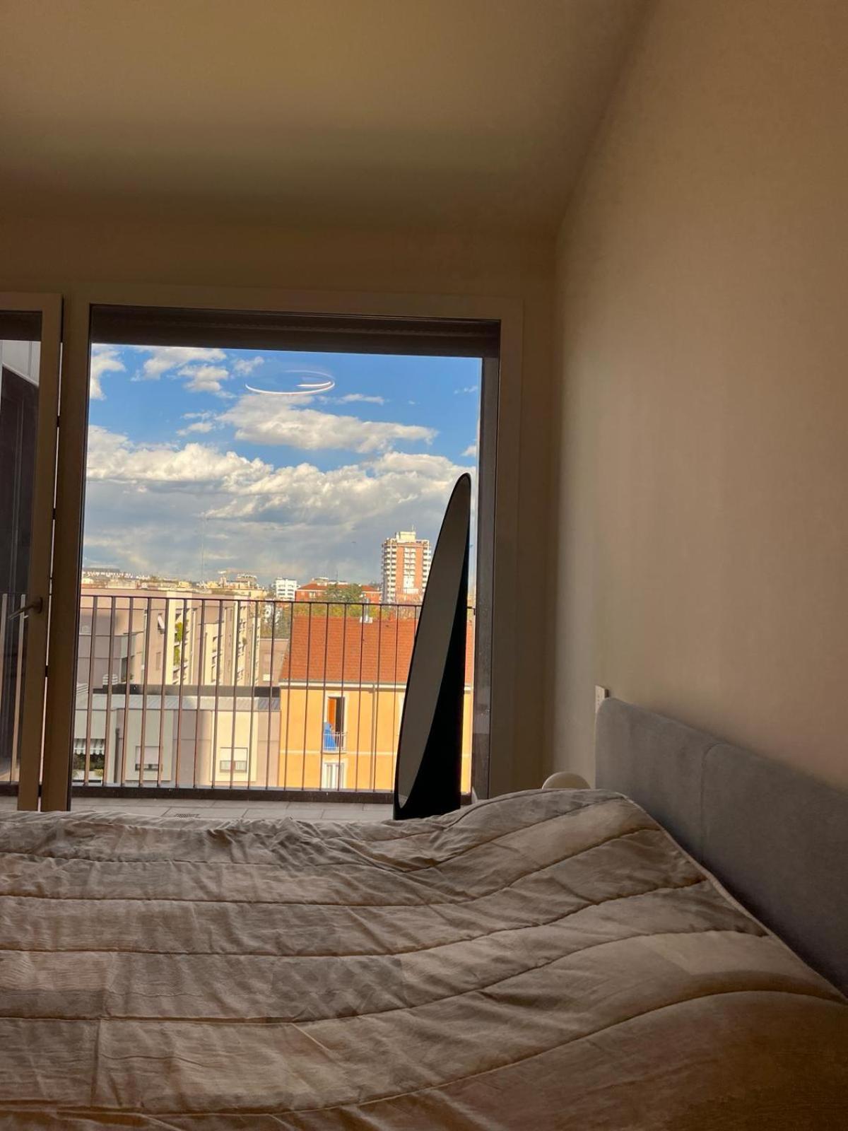Your Private Skyview Apartment Milan
