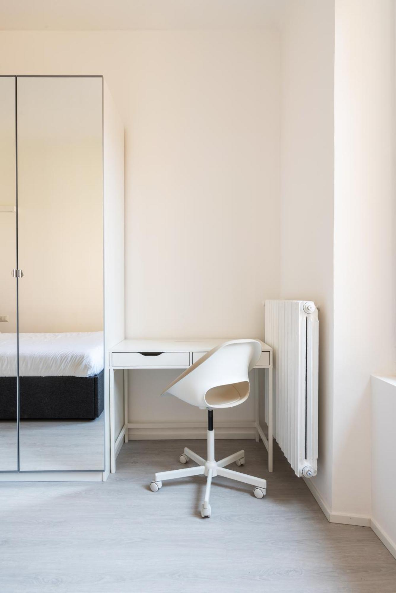 Bramante24 Bilocale In Sarpi Apartment Milan
