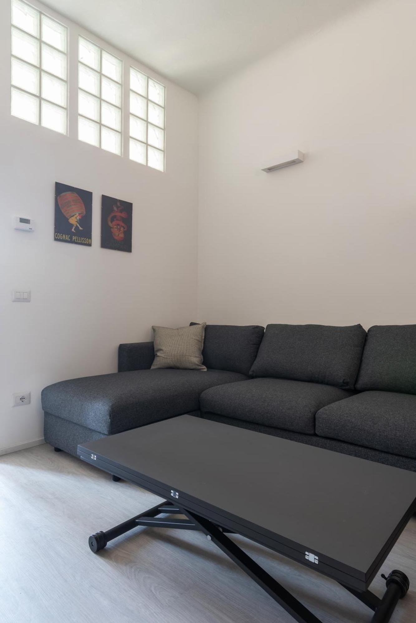 Bramante24 Bilocale In Sarpi