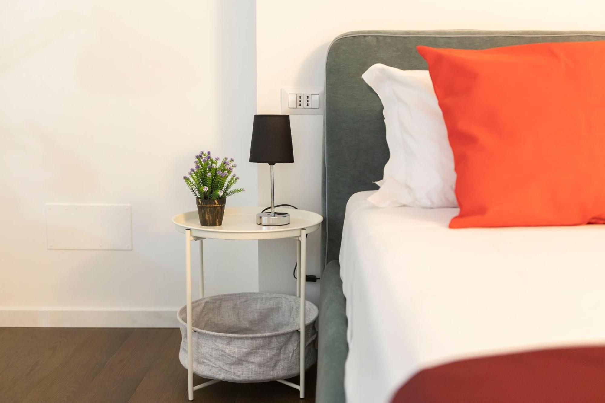 Disciplini Duplex Milan